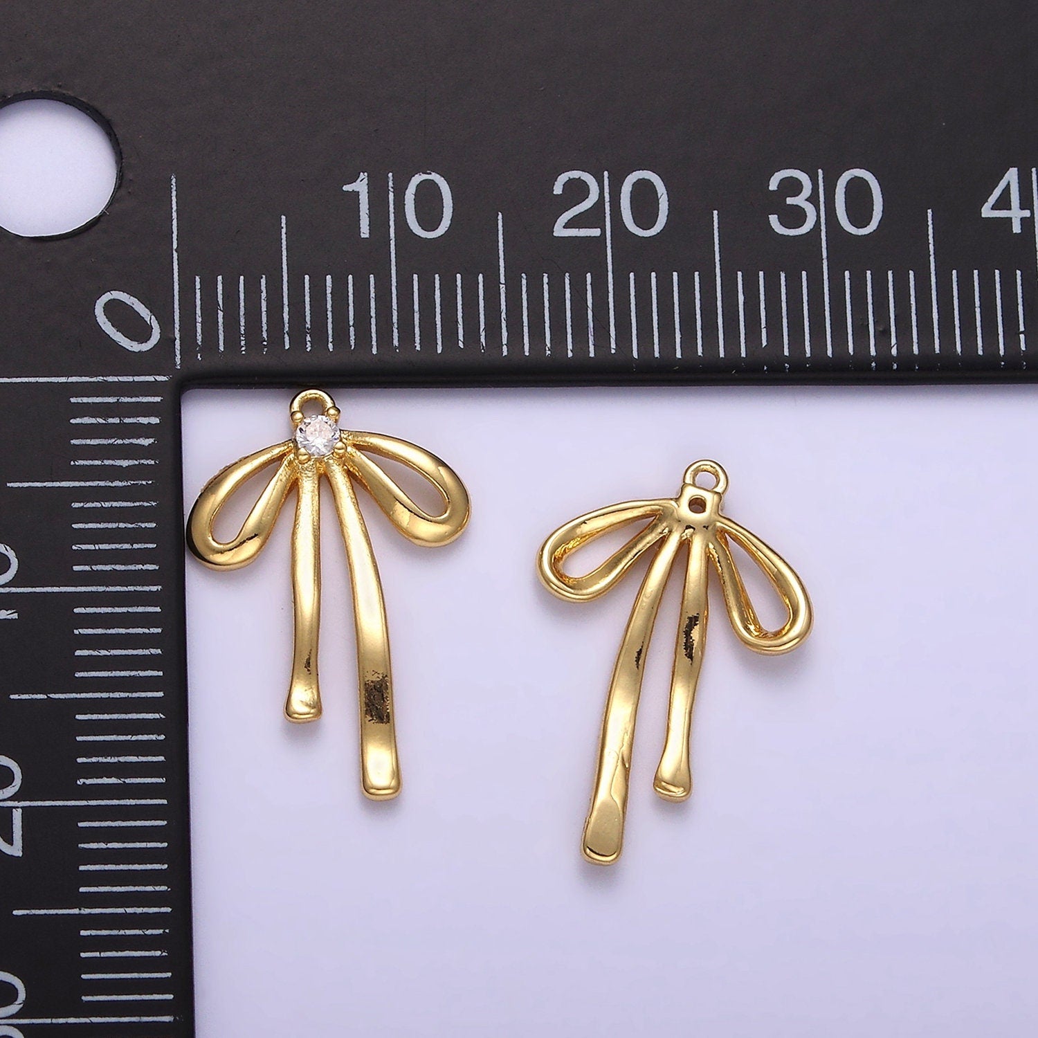 Mini Gold Bow Charms Dainty Coquette Bows Pendants for Bracelet Charm Necklace Charm Supply D-459