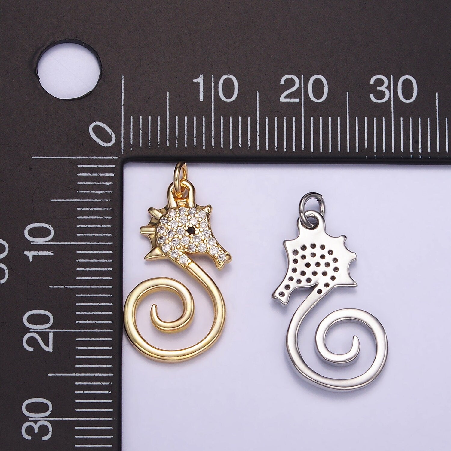 Gold Minimalistic Sea Horse Pendant 18K Gold Filled Cute CZ Seahorse Charm, Animal Under the Sea Pendant | M119