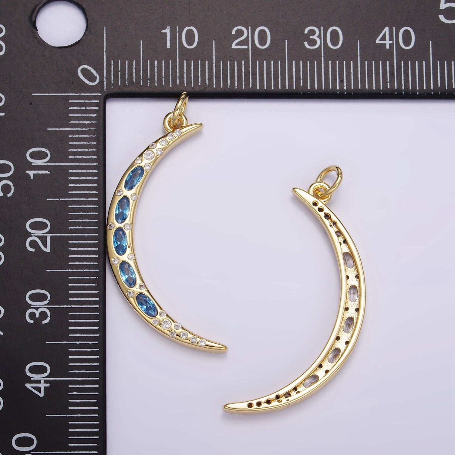 Cubic Moon Pendant, Moon Charm, Jewelry Supplies Dainty Crescent Moon Charm for Celestial Jewelry Making M107