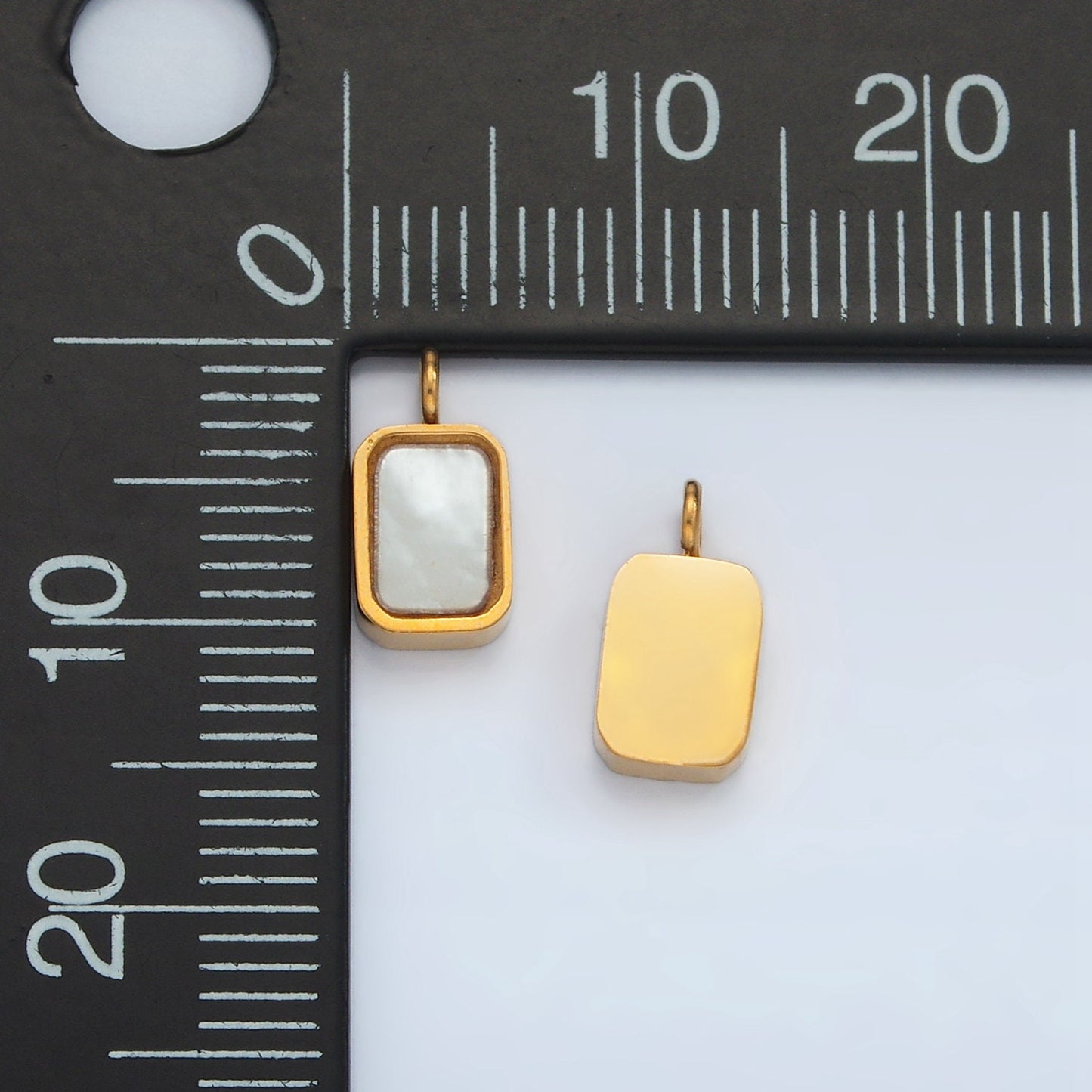 Stainless Steel Shell Pearl Tag Rectangular Charm in Gold | P588