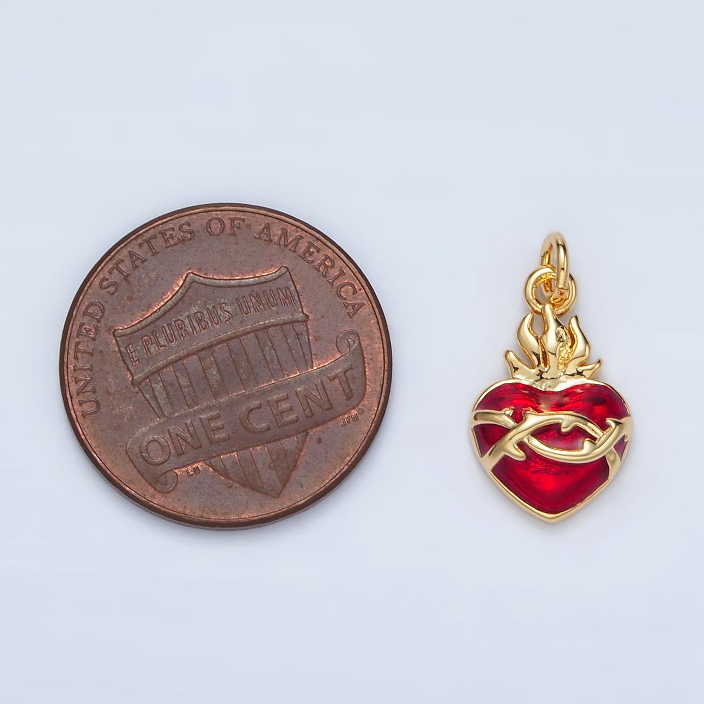Mini Red sacred Heart Charms 24K Gold Filled flame heart Pendant Religious Charm Bracelet Necklace for DIY Jewelry Making Supply M654