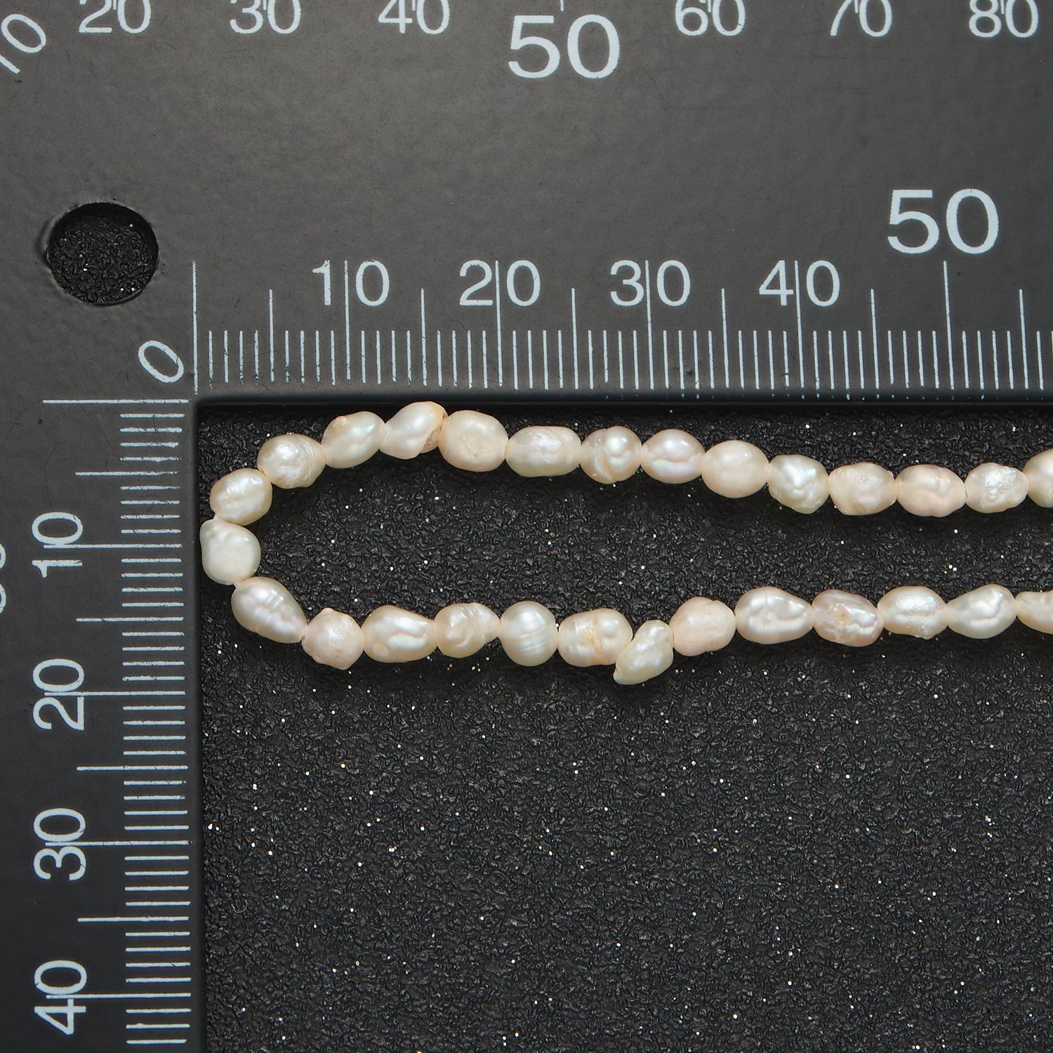 Handmade 3.7mm Natural Freshwater Pearl Choker Necklace 14.5 inch + 2 inch extender WA-2629
