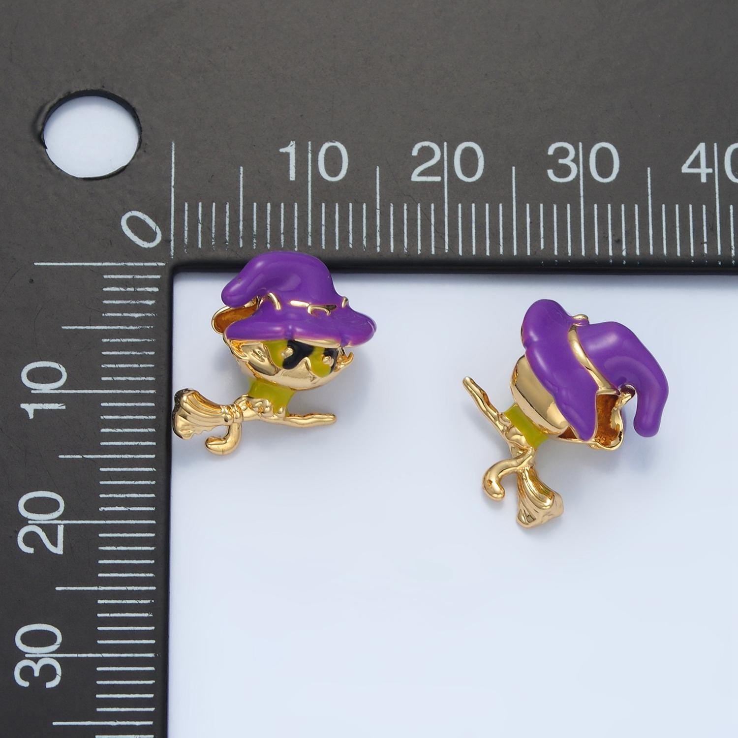14K Gold Filled Witch Kitten on Broomstick Enamel Bead | B-615