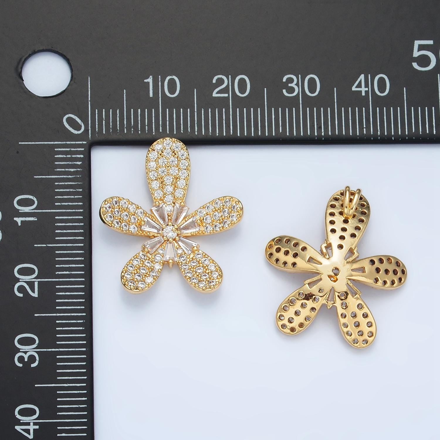 Flower Charm Pendant - Cute Daisy Flower Micro Pave Gold Filled Charm for DIY Earring Bracelet Necklace Supply AA861