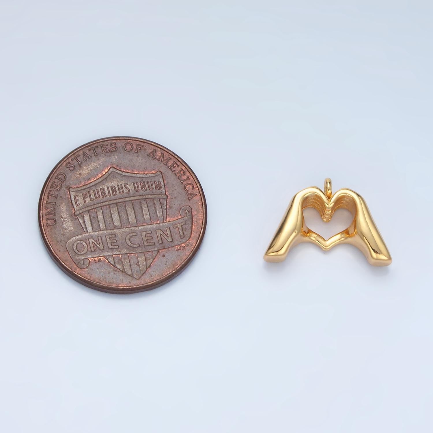 24K Gold Filled Heart Charm Hand Gesture Charm for Necklace Bracelet Charm Bar Supplies E372