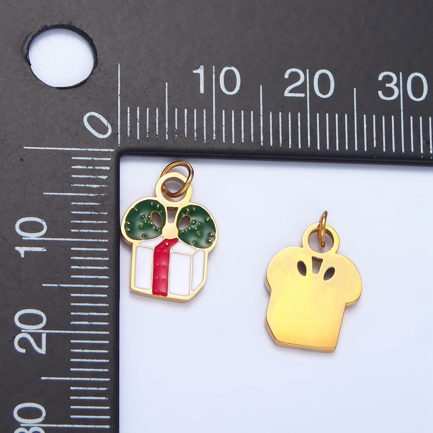 Enamel Christmas Gift Stainless Steel Holiday Charm | P-1375
