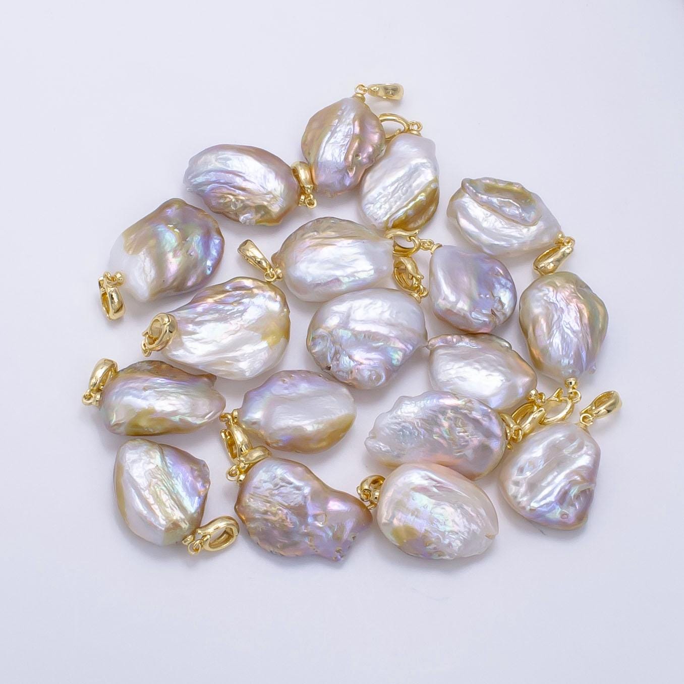 Flat Oval Irregular Pearl 26mm Latch Clasp | P-1884