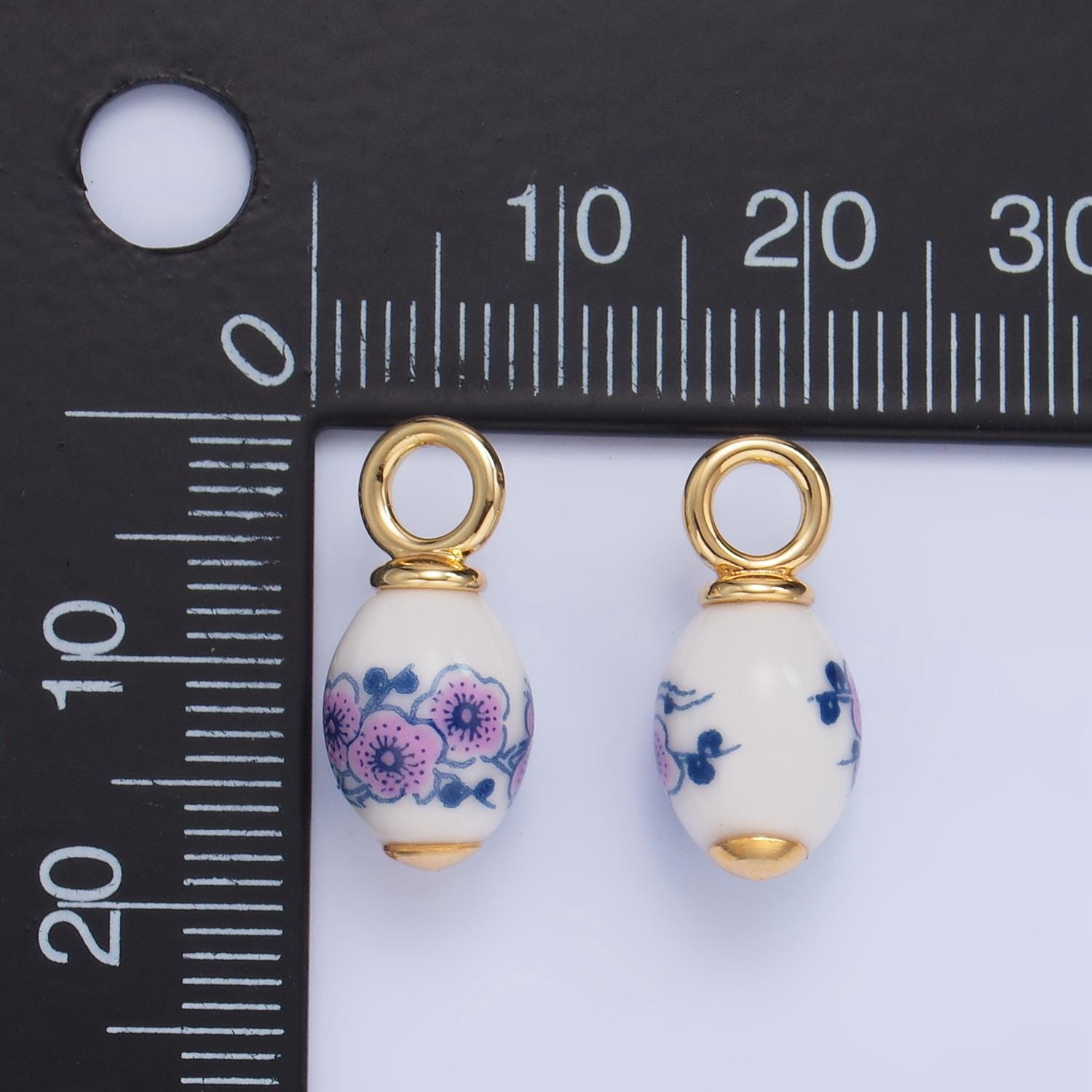 Dainty Oval Ceramic Charm Handmade Purple Flower Painting Ceramic Porcelain Vintage Charm For Necklace Bracelet Jewelry Making Supply W122