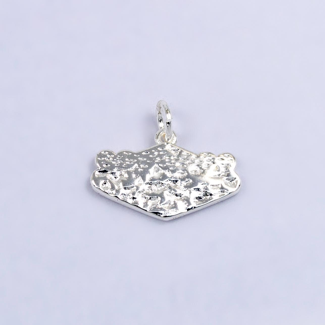Silver Welcome to Las Vegas Charm for Charm Bracelet. Vegas Charm, Nevada Pendant Travel Charm Inspired W221