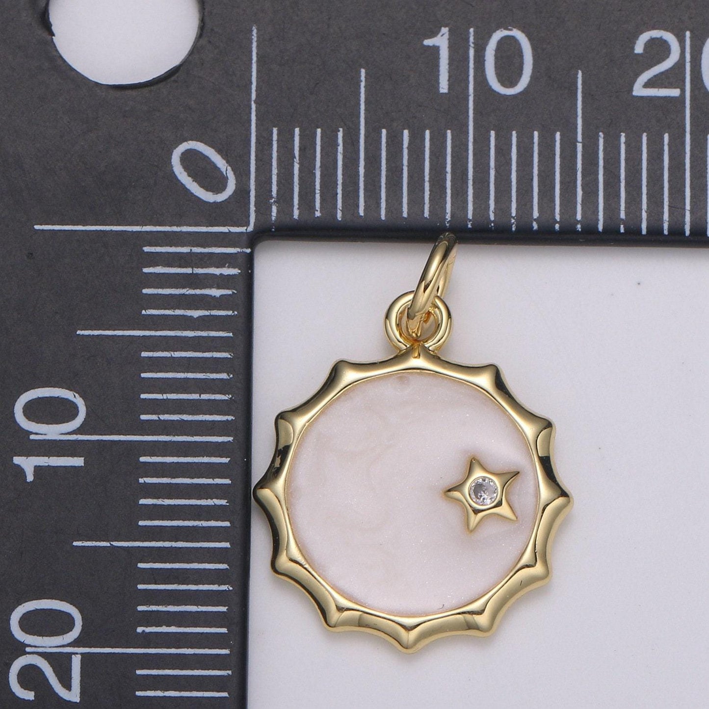 1pc gold white enamel moon and solitaire star cz charms, cubic arion charm in round disc charm medallion for necklace, e-188