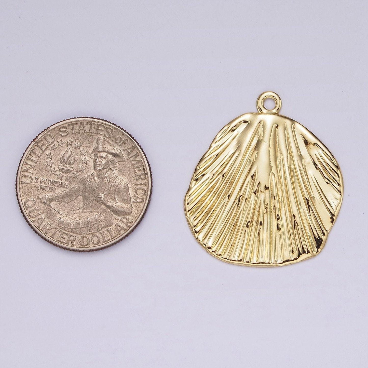 14k gold filled sunburst hammered lined round charm | ag546