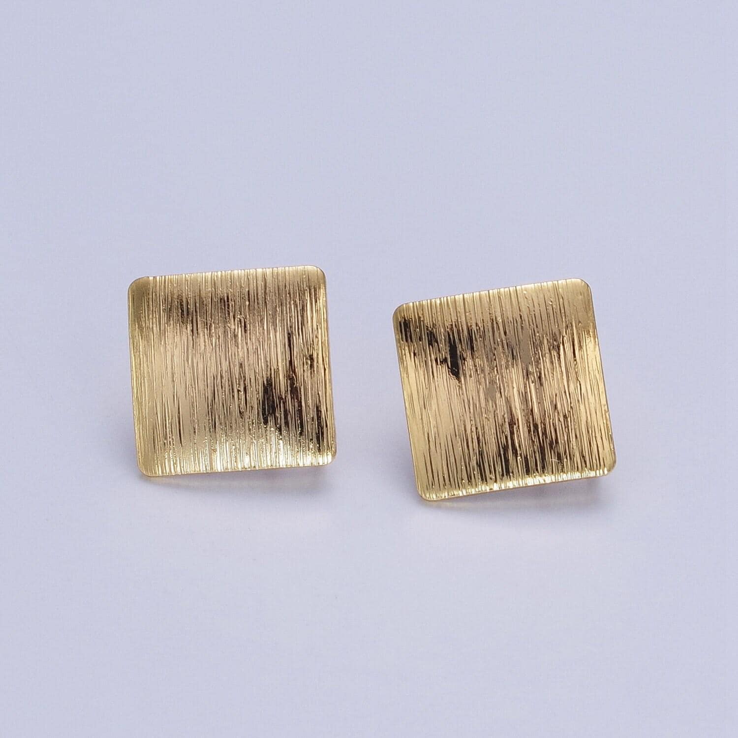 24k shiny gold plated brushed metal rhombus earring post with loop, gold geometric stud earrings gold plated findings z081