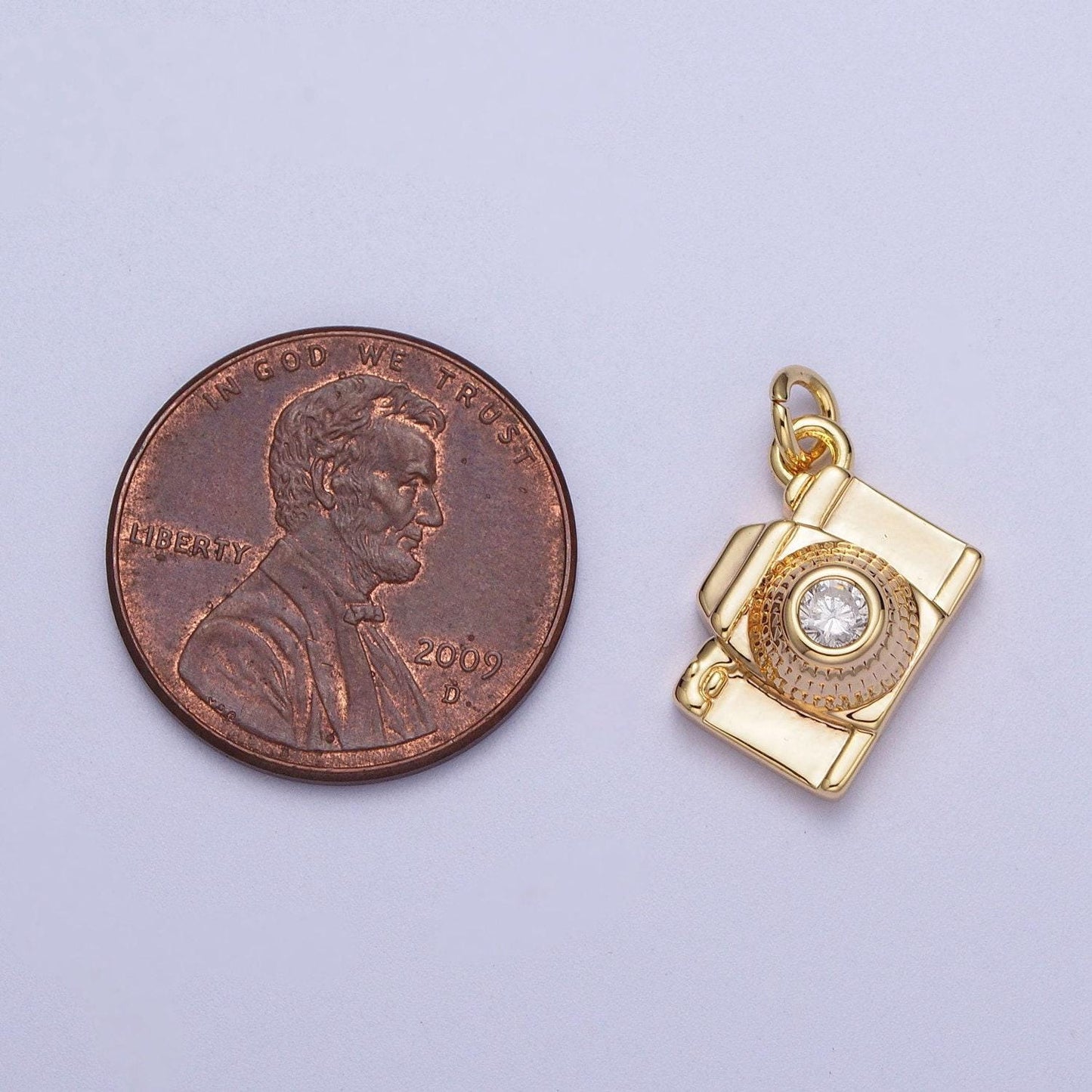 16k gold filled clear micro paved cz dainty camera photography pendant | y-464