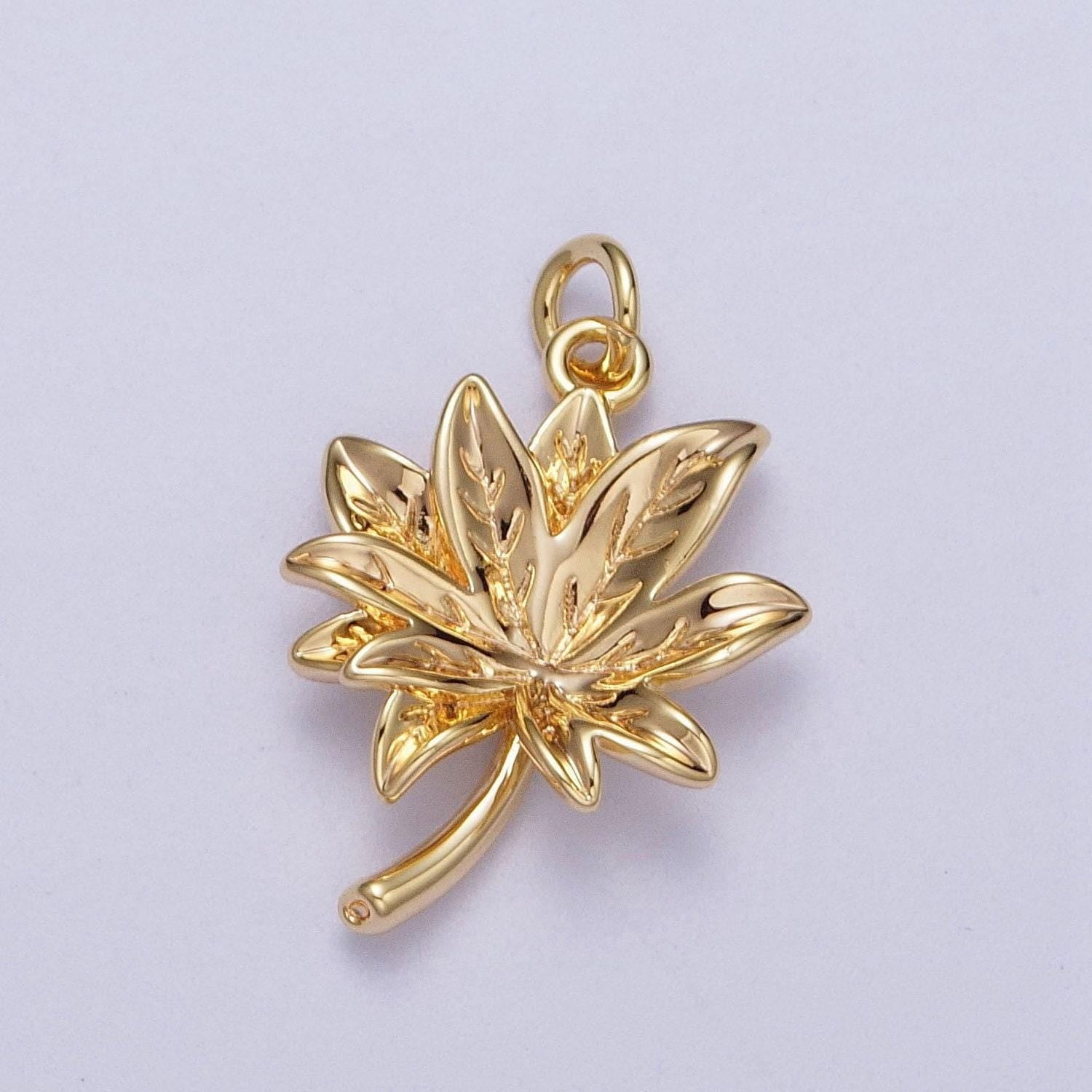 Gold maple leaf pendant, minimalistic 16k gold filled autumn fall winter leaf maple leaves charm | y-333