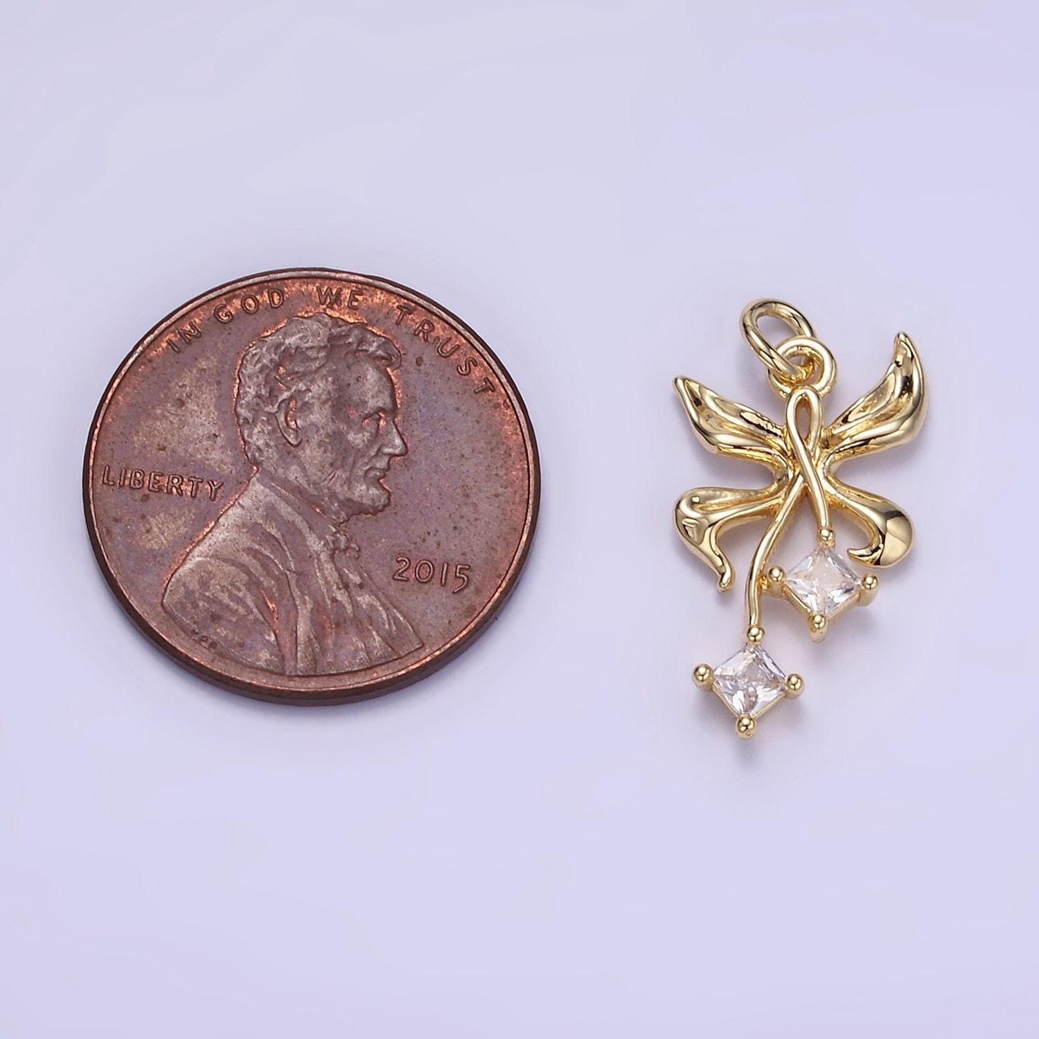 Mini micro paved butterfly with rhombus cz gold pendant | w543