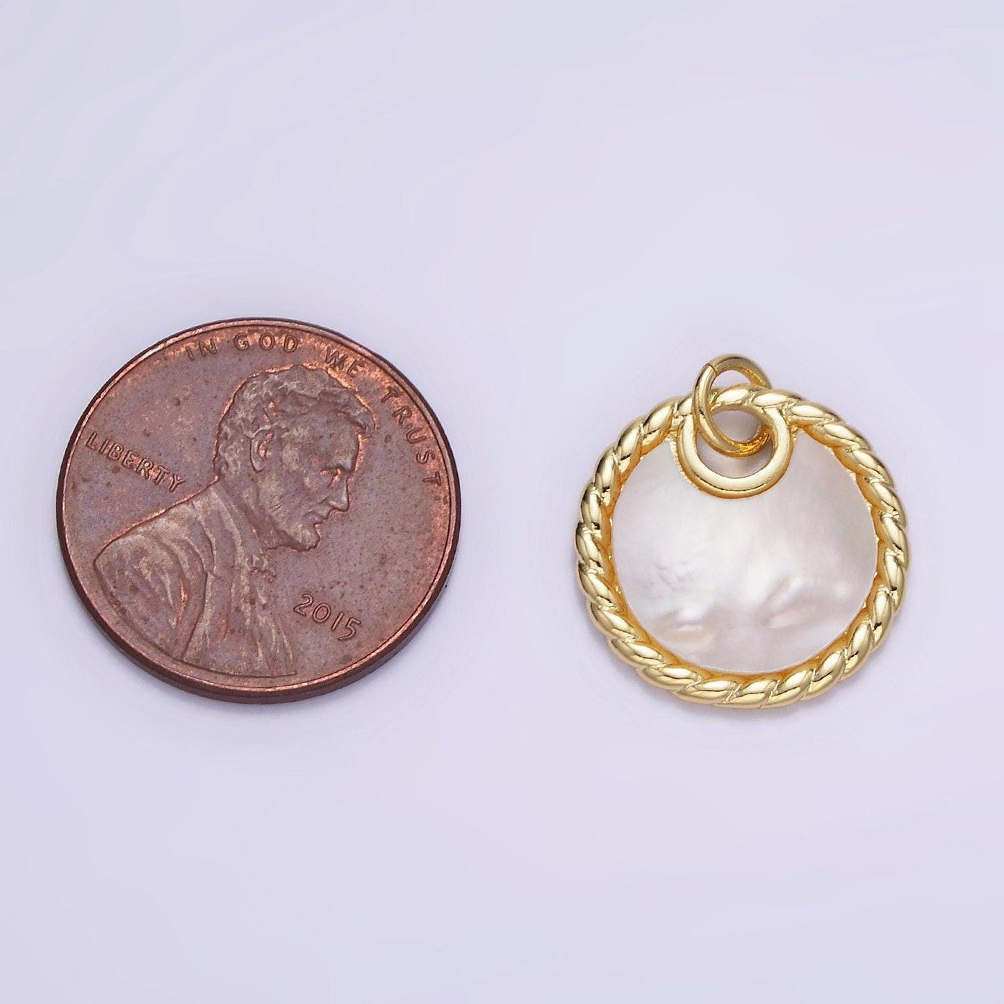 14k gold filled twisted edge coin charm with shell pearl medallion pendant w-503