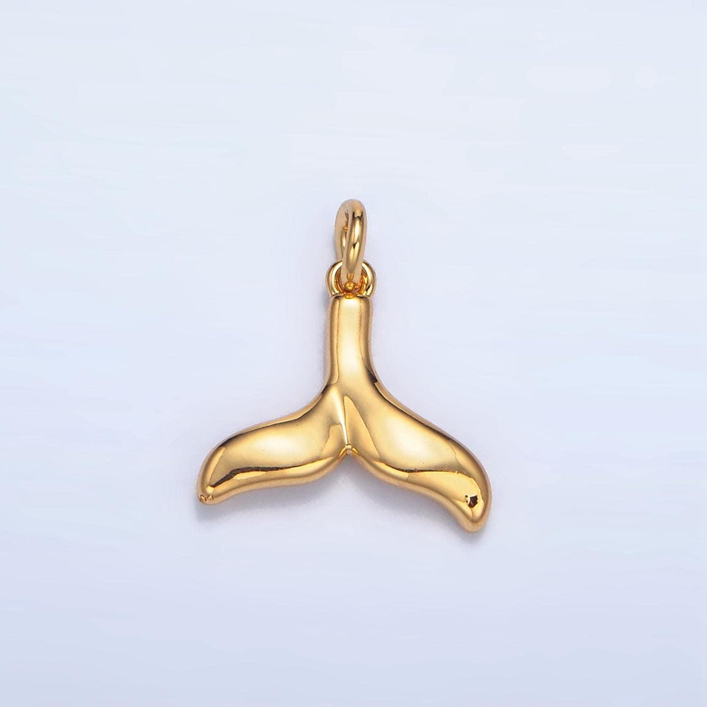 Minimalist whale tail 24k gold filled animal charm | w-085