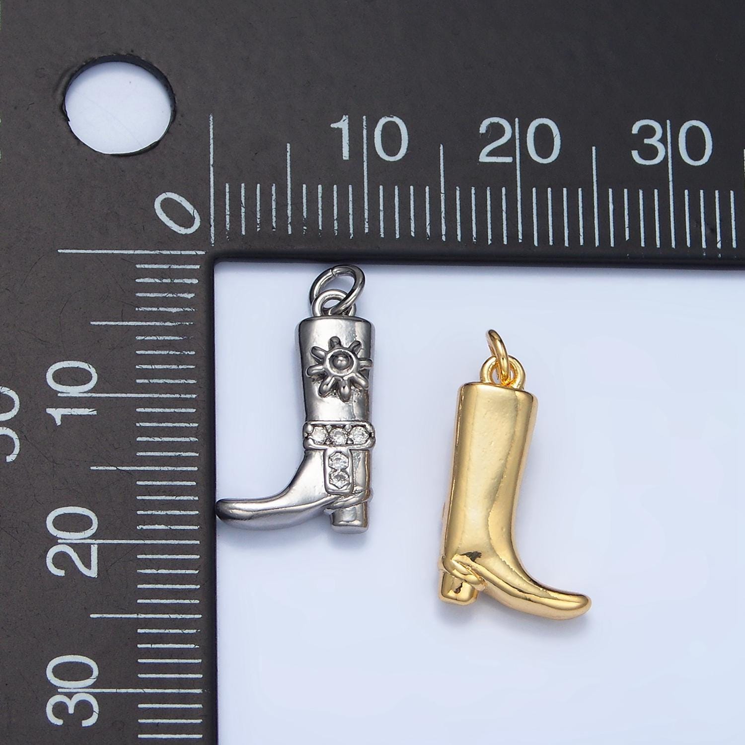 24k gold filled cowboy boot charm, gold western boots charm for necklace or bracelet, cowgirl charm, rodeo cowgirl jewelry | w076