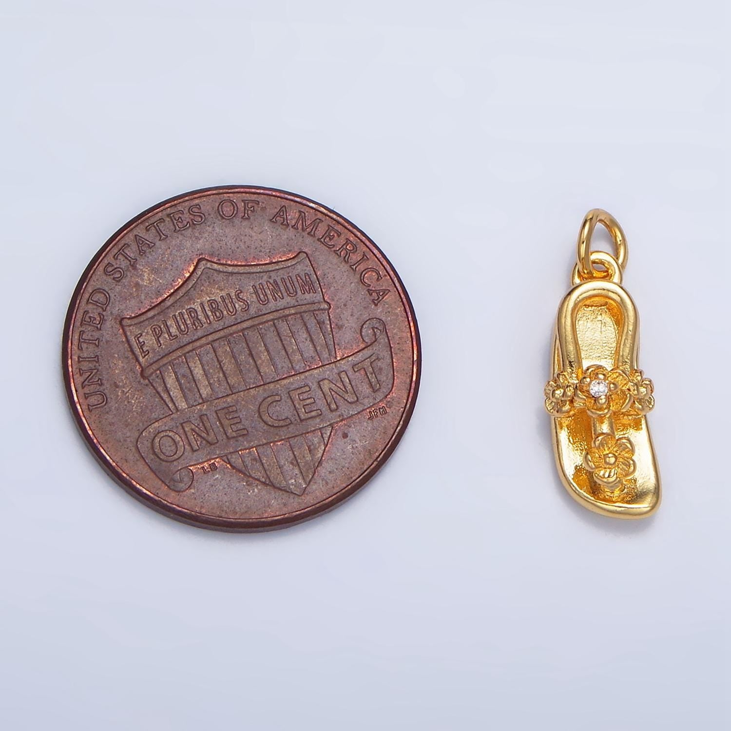 Dainty 24k gold filled sandal charm for necklace bracelet earring component small flipflop summer beach inspired pendant w024