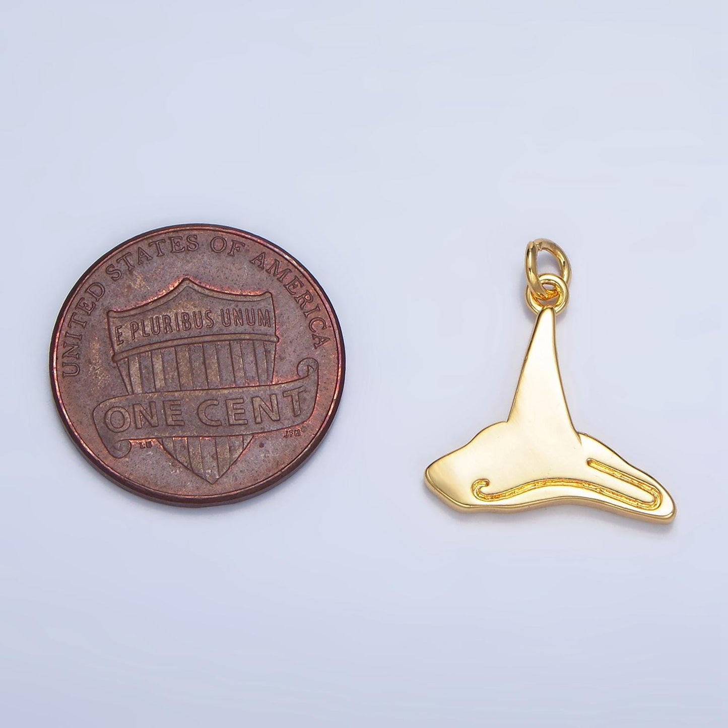 Dainty witch hat charm 18k gold filled wizard sorcerer hat pendant for halloween jewelry making supply wicked jewelry w015