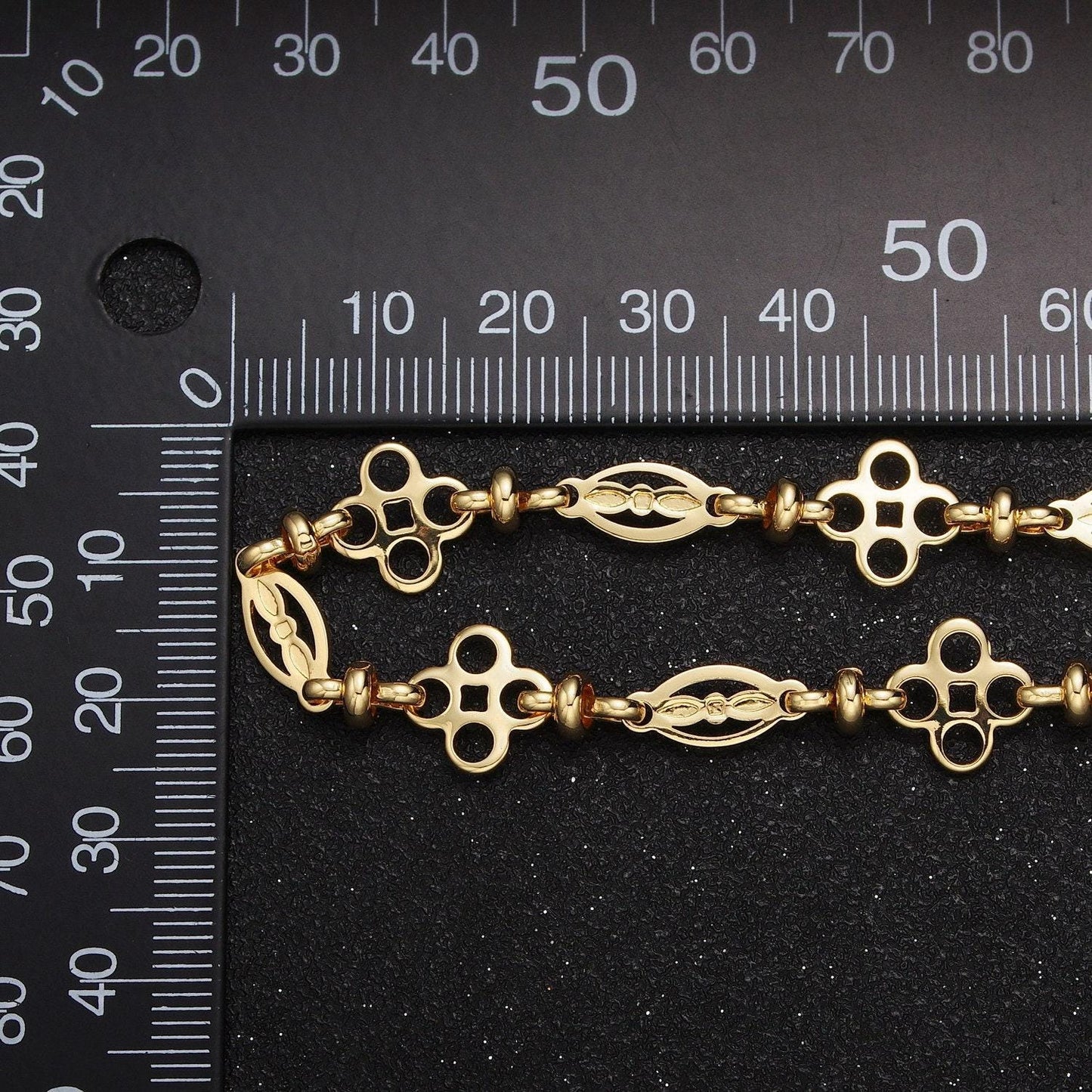 10.9mm gold decorative oval hollow clover link chain w. figure eight link by yard, 24k gold filled wholesale bulk roll chain | roll-855
