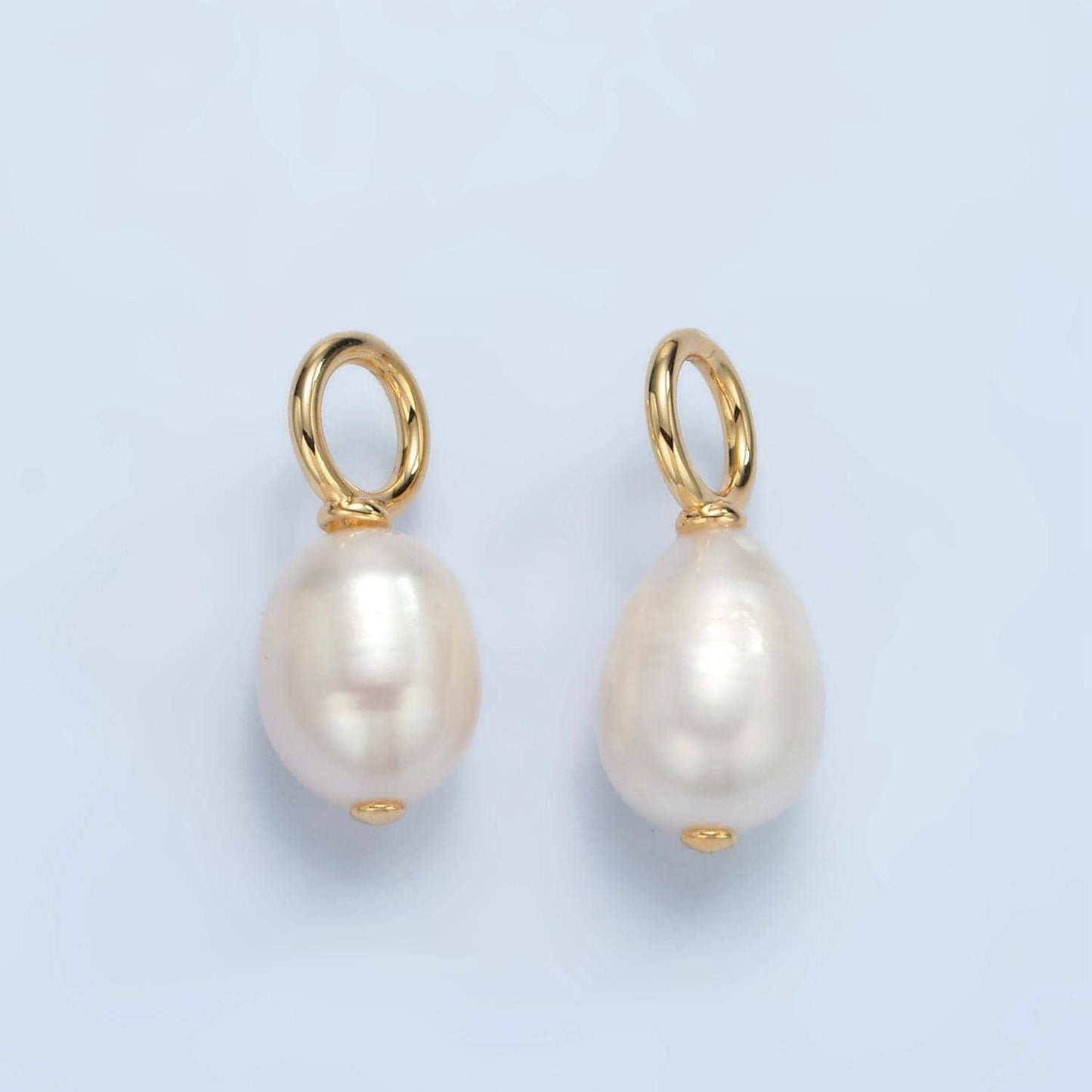 Dainty pearl charm dangle tear drop pendant in 16k gold filled pendant p-1
