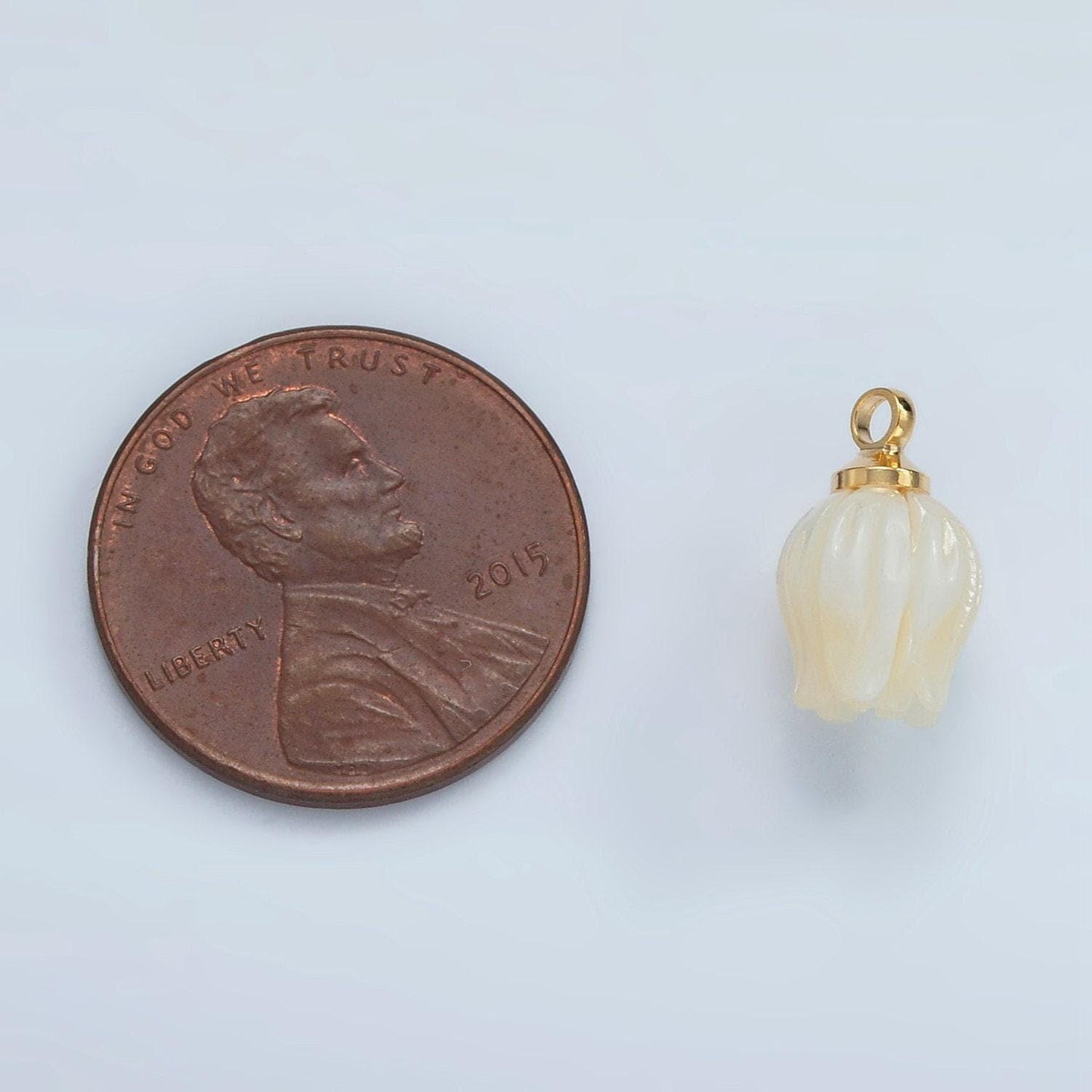 Dainty pearl flower bud charm diy hawaiian jasmine flower floral island style jewelry making pikake pearl pendant supply p1860