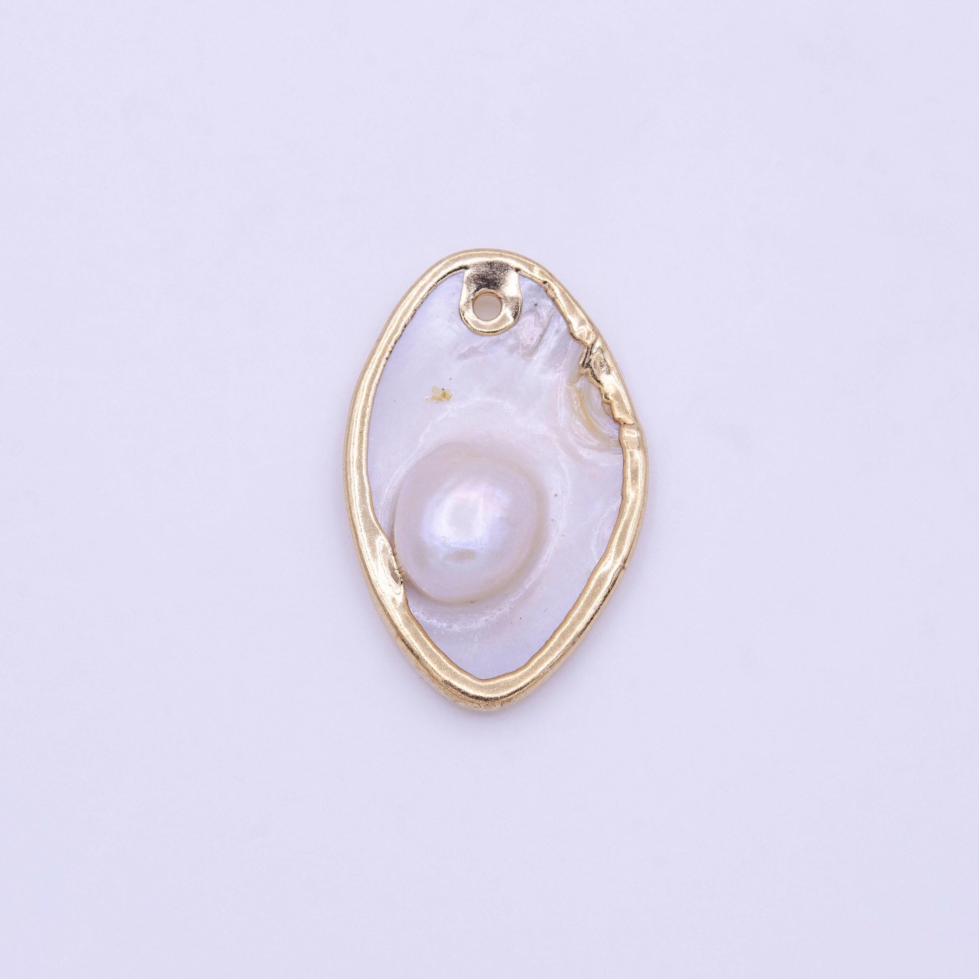 1pc wholesale natural mother of pearl charm abstract oval shape aprox 27 x 17 mm, gold plated charm p1843