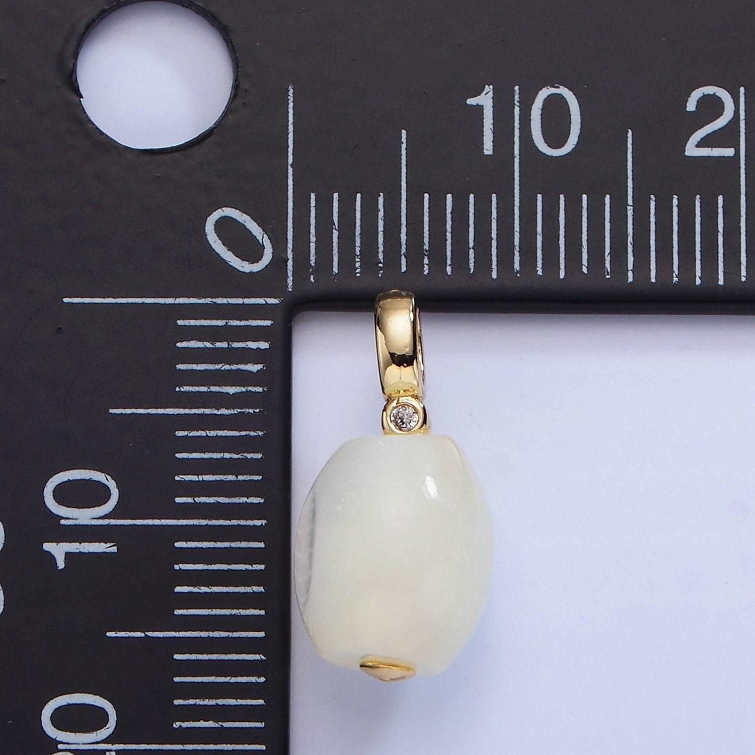 Beautiful white oval pear pearl charm teardrop genuine freshwater wedding pearls pendant p1789