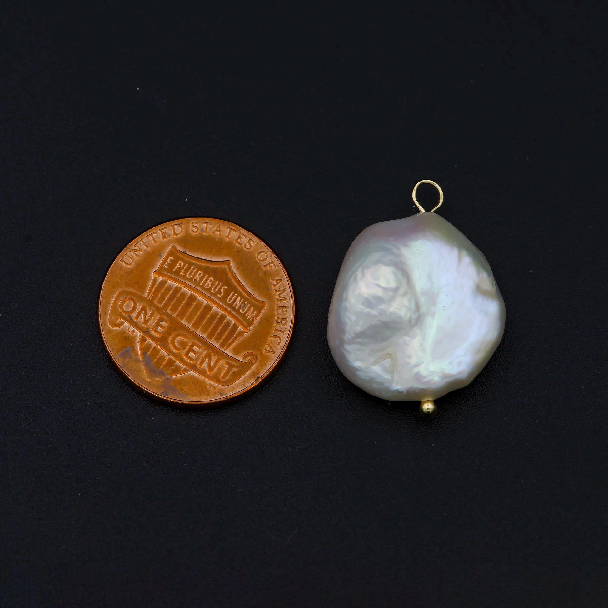 14k gold filled brass hook baroque irregular round pearl charm high luster, (approx 16.4 mm - 18.4 mm) keshi pearl coin pendant p1563