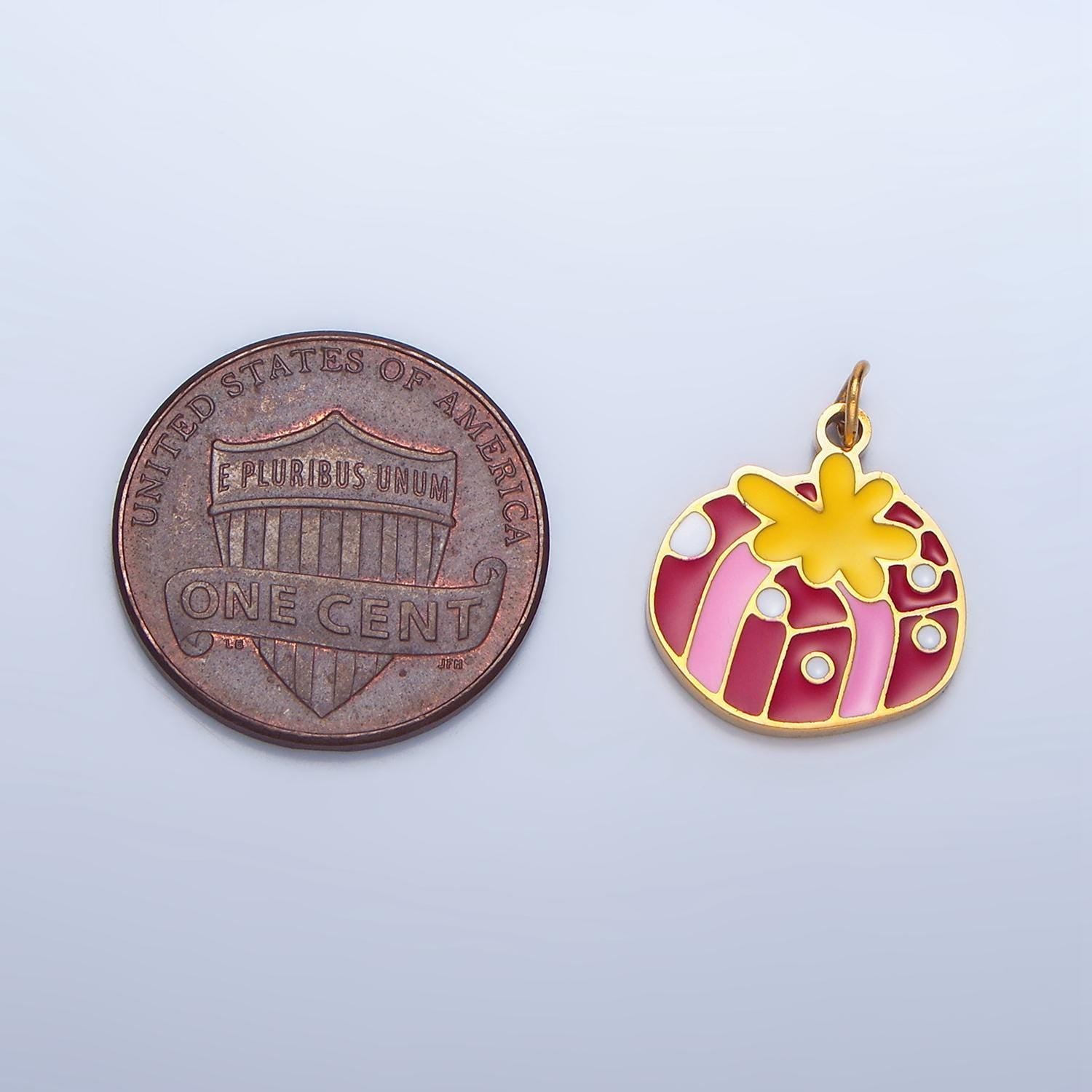 Enamel christmas present stainless steel holiday charm | p-1515
