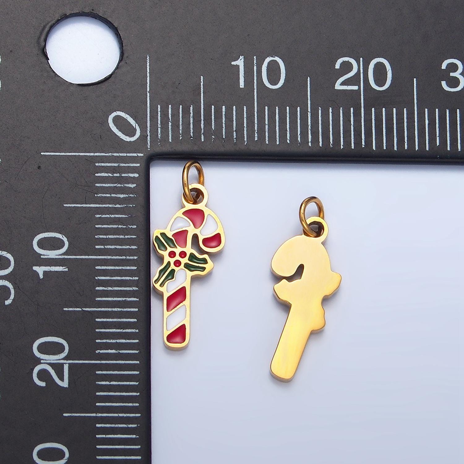 Enamel christmas holiday candy cane mistletoe stainless steel charm | p-1514