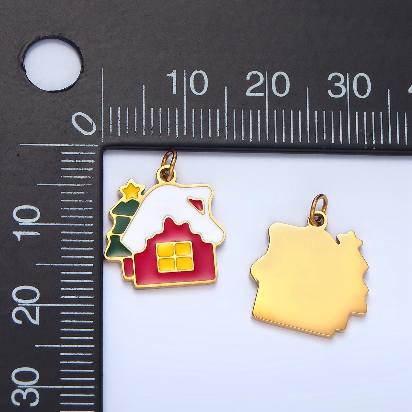Enamel christmas tree snowy house stainless steel holiday charm | p-1374