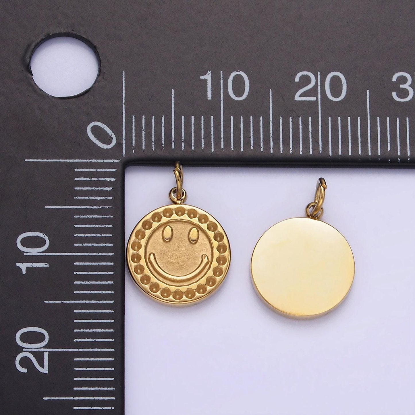 Gold stainless steel happy smile face charm pendant for wholesale jewelry making supplies p950