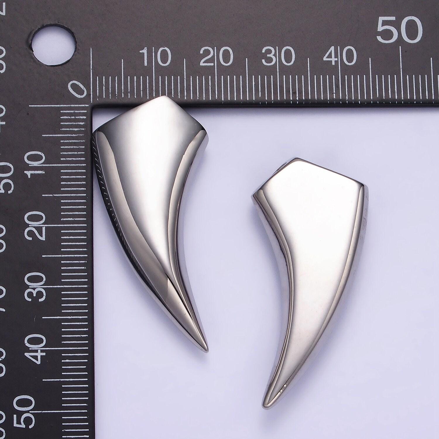 Stainless steel 42mm curved edged hook pendant shark tiger tooth charm for men necklace jewelry supply component | p943