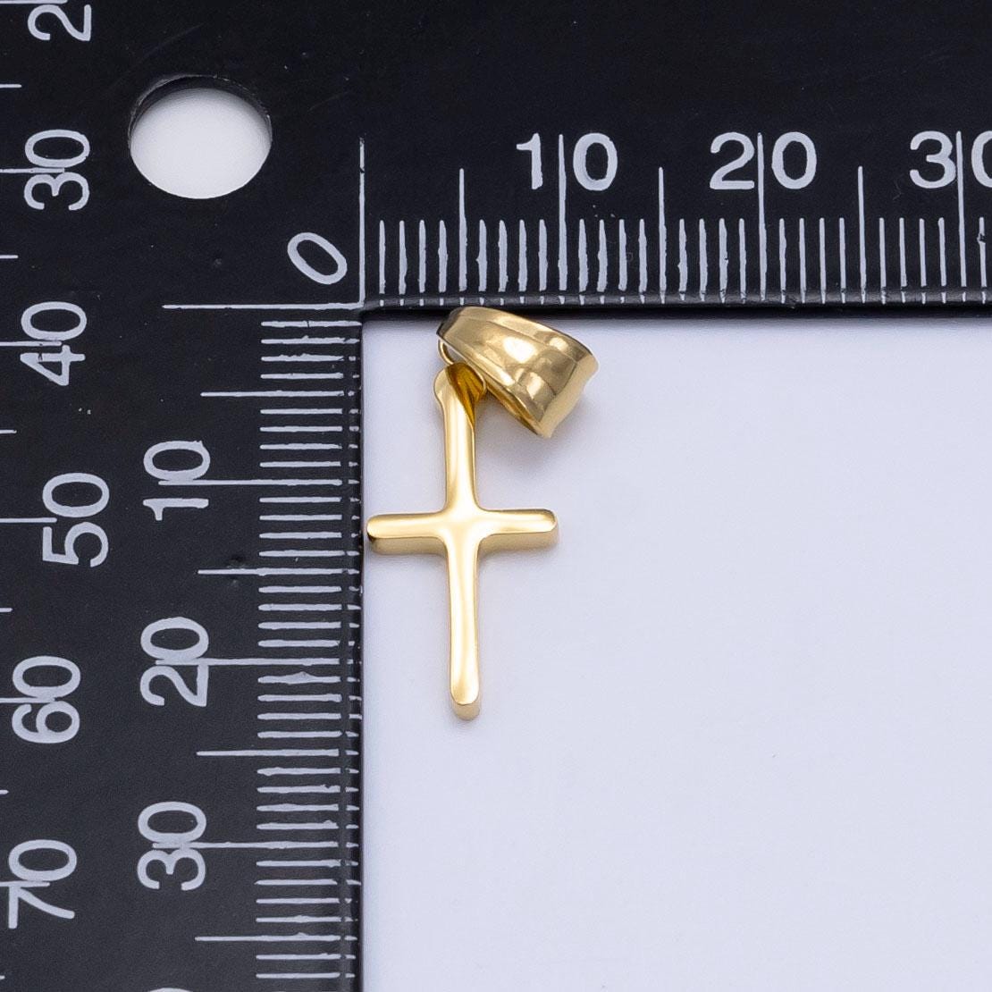 Minimalist gold stainless steel cross charm mini cross pendant religious findings lead nickel free tarnish resistant charm p-1289