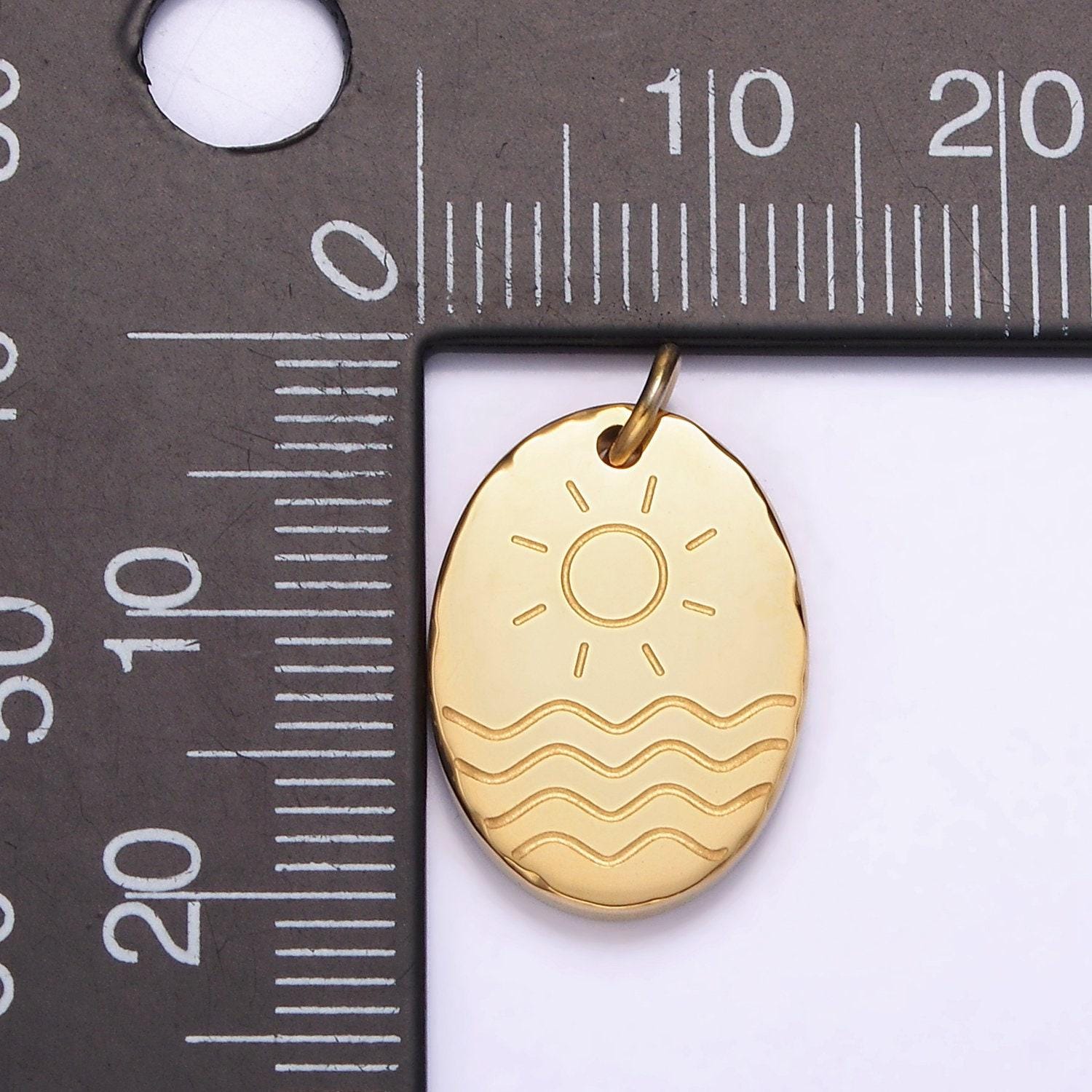 Stainless steel oval summer charms, steel sun beach pendants minimalist ocean jewelry lightweight p-1243