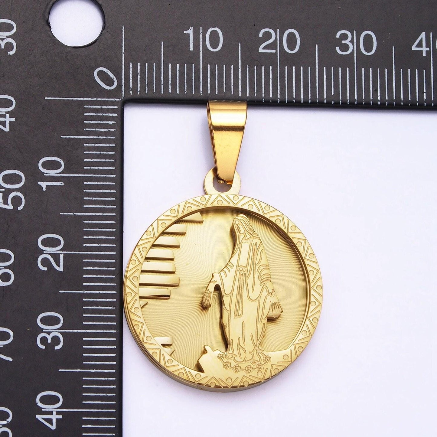 Stainless steel religious mother virgin mary medallion pendant in gold miraculous lady pendant | p-1166