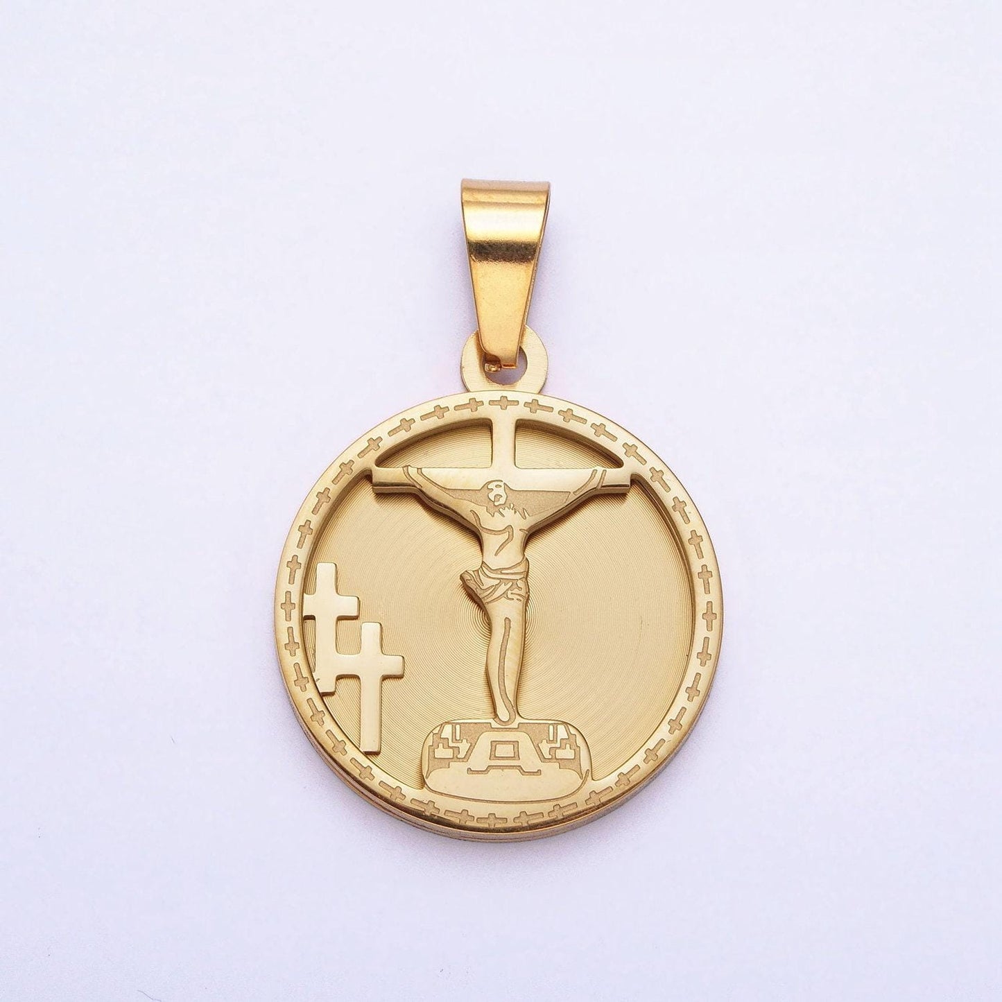 Medallion charm stainless steel crucifix cross pendant in gold silver for statement religious jewelry making | p-1165