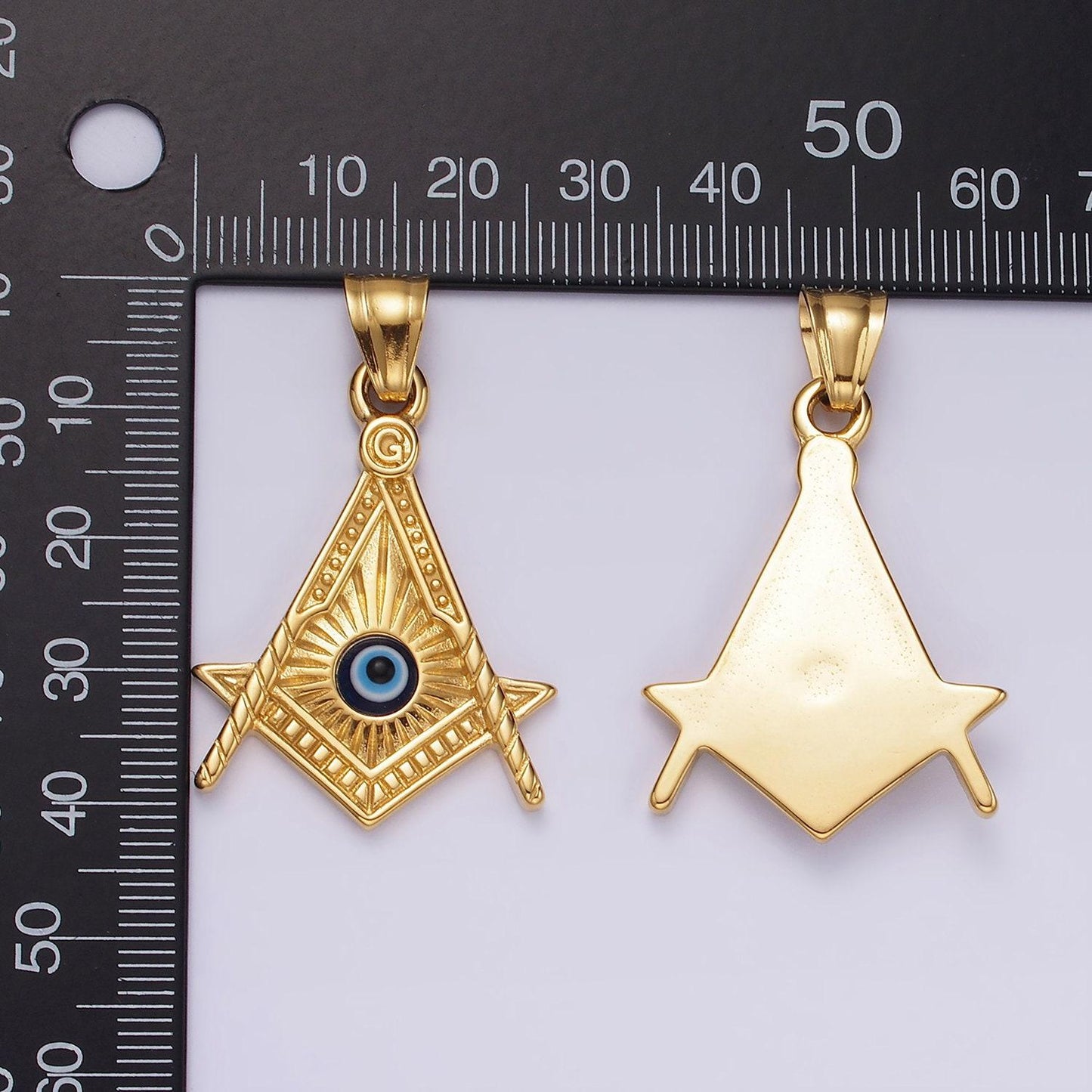 Gold amulet illuminati eye charm pendant necklace in stainless steel medallion charm for necklace supply p-1065