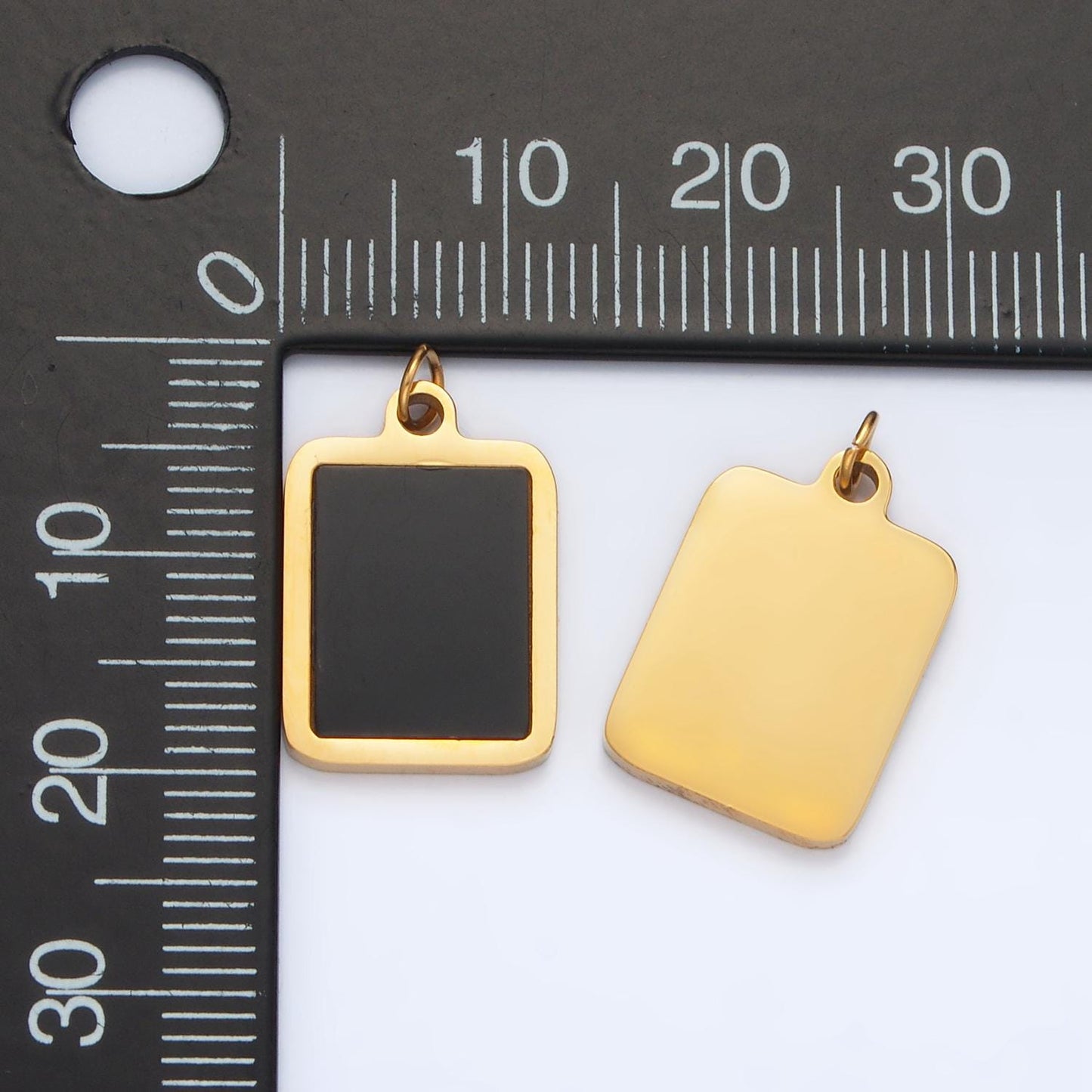 Stainless steel black enamel rectangular charm | p-1041