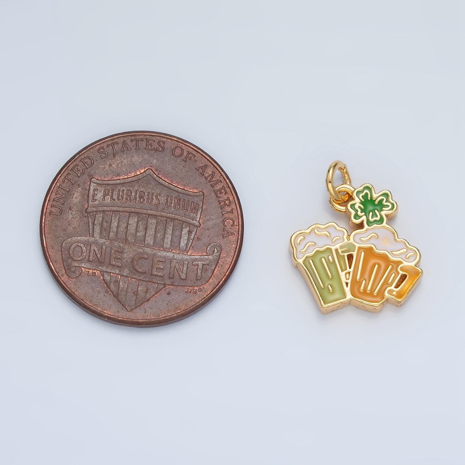 Dainty gold filled beer mug charms saint patrick charms silver oktoberfest charms wholesale enamel charm for bracelet necklace earring n873