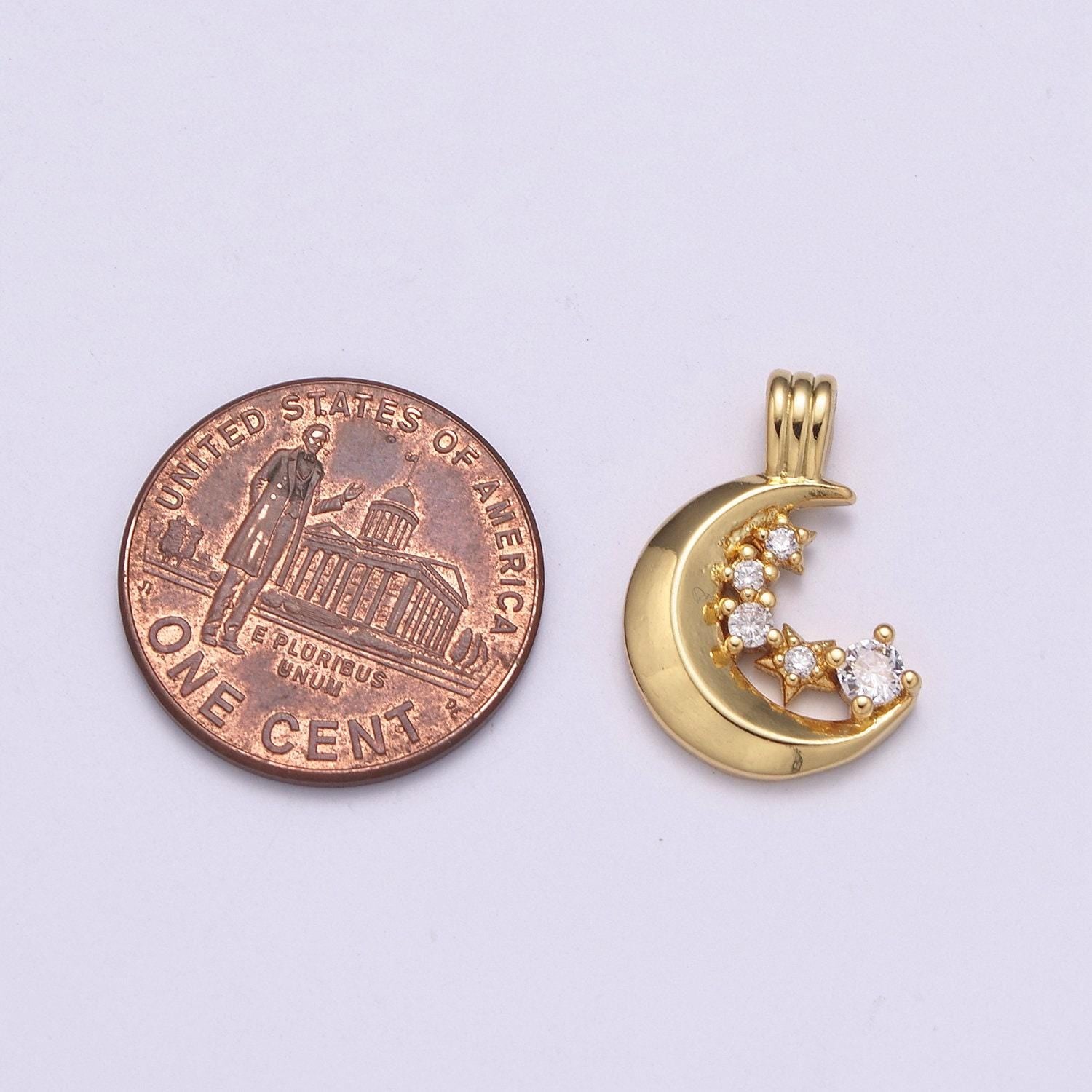 Crescent moon cz pave charm, star cz clear gold pendant, cubic bracelet charm, croissant charm for wristlet bracelet making n-525