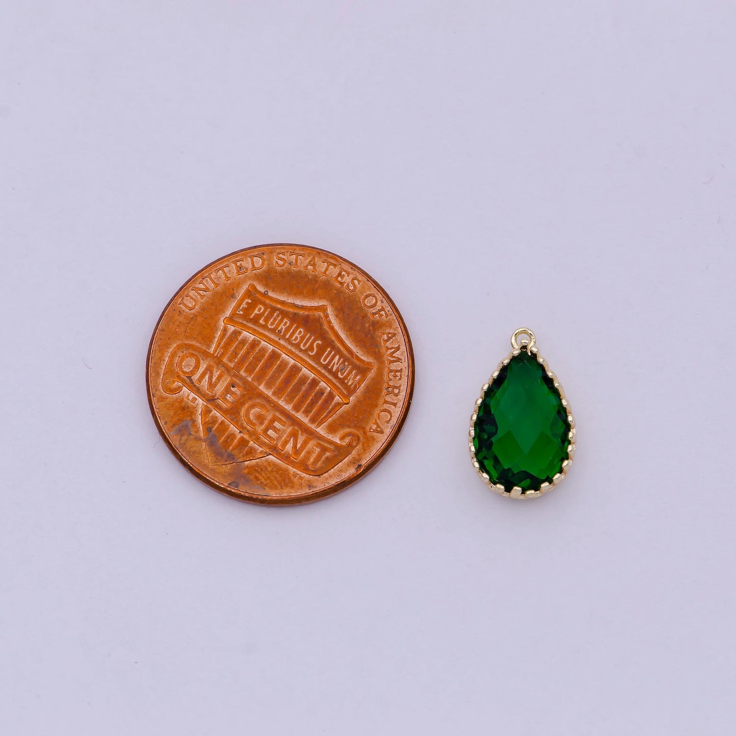 Emerald green charm teardrop amulet tear drop pendant, diy fashion jewelry craft supply necklace bracelet earring | n-457