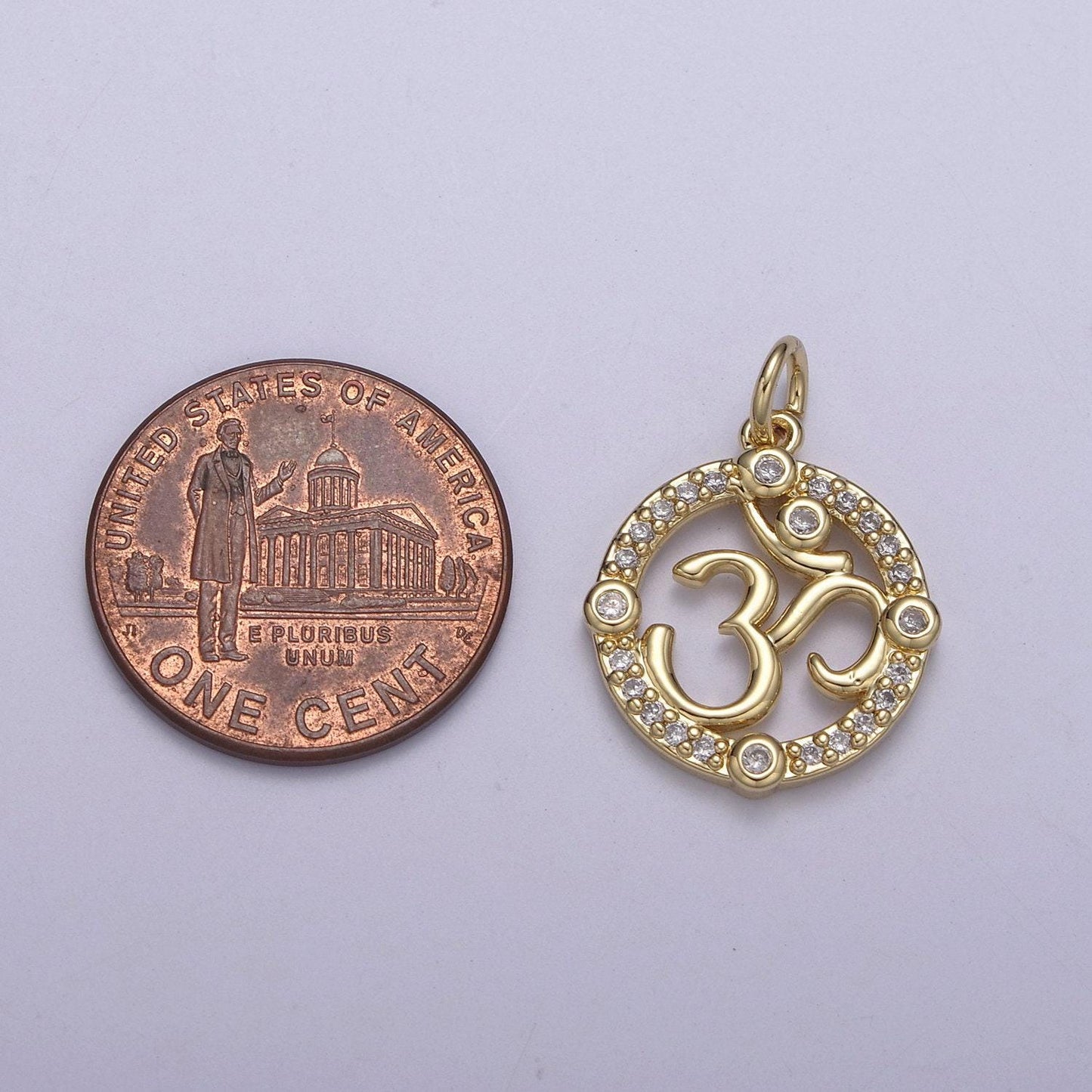 Hindu om symbol charm pendant, om charm pendant for necklace n-248