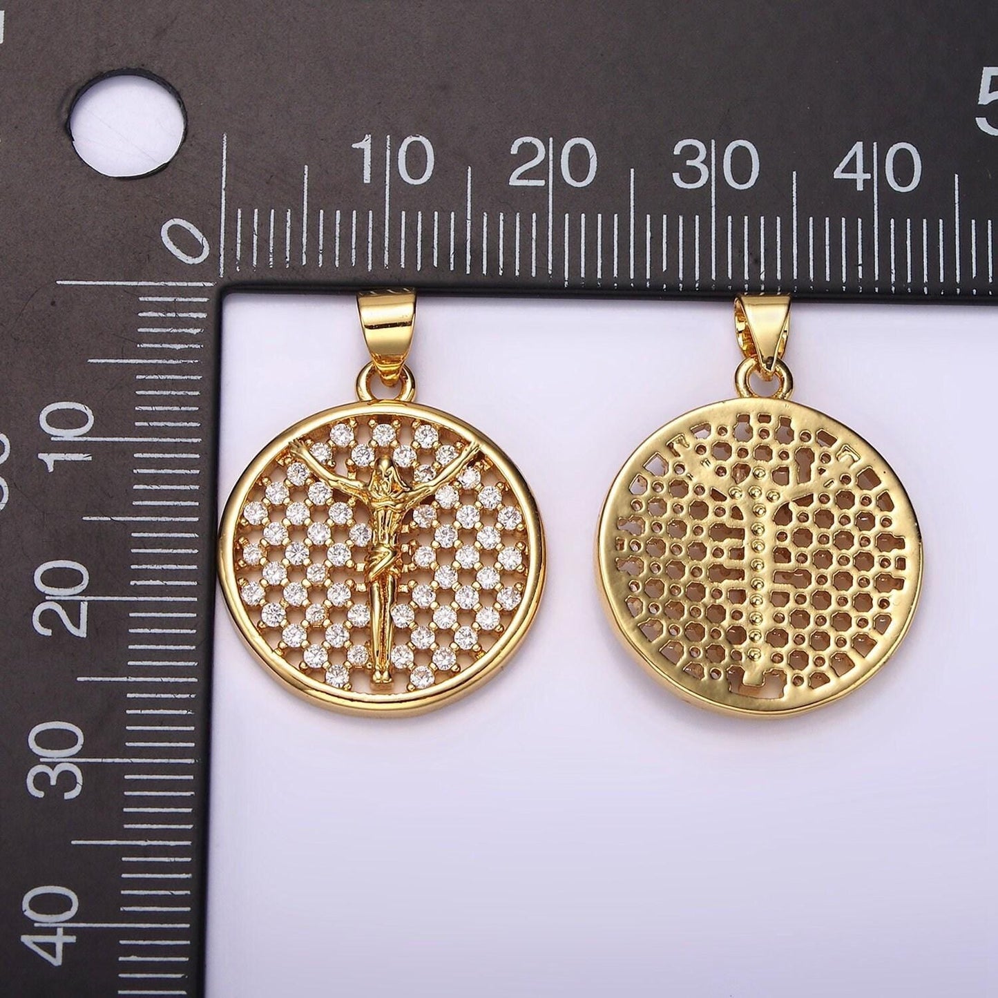 Micro pave gold jesus crucifix medallion pendant gold charm for religious jewelry making supply n-1945