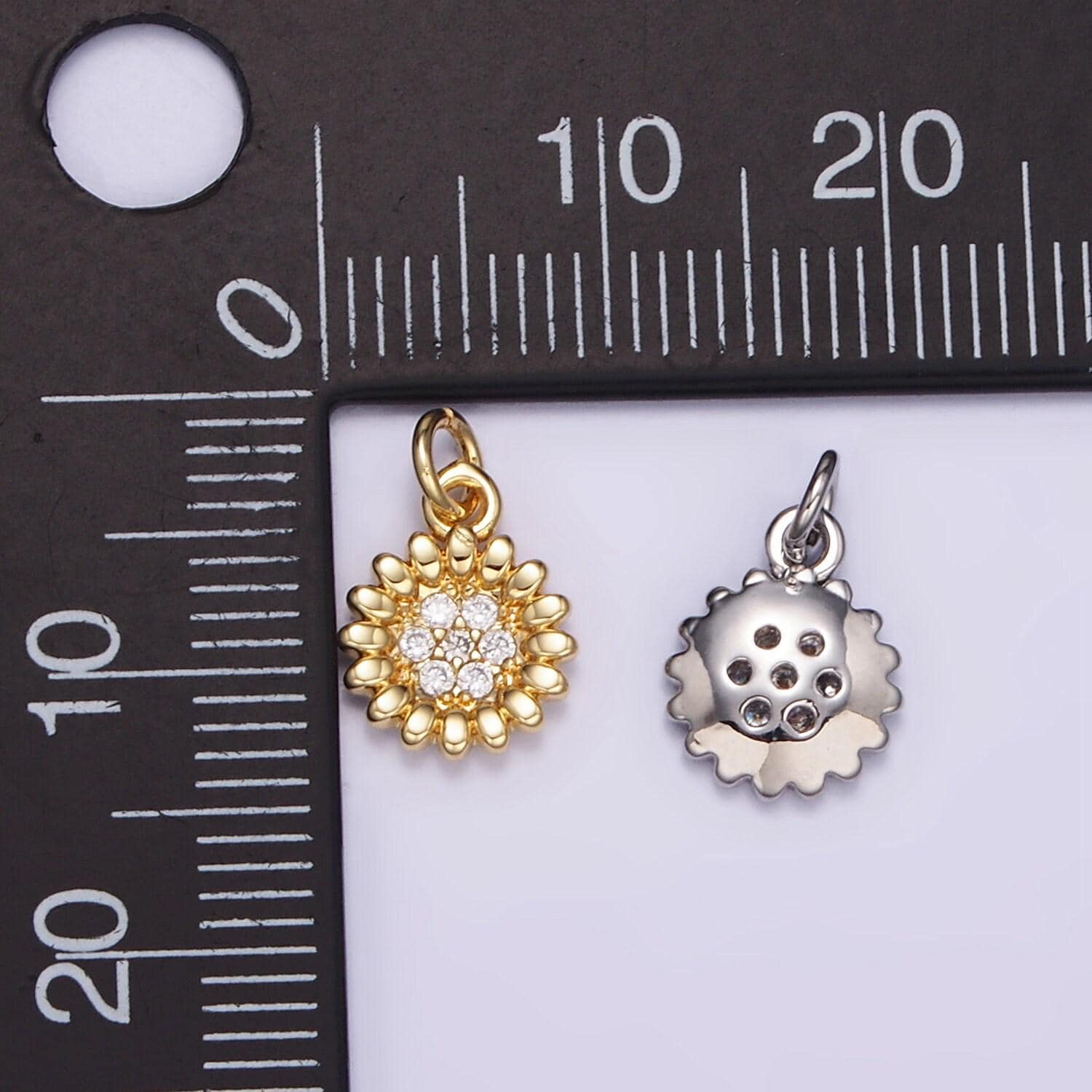 18k gold filled sunflower charm mini flower charm dainty sun flower charm for bracelet earring necklace supply m118