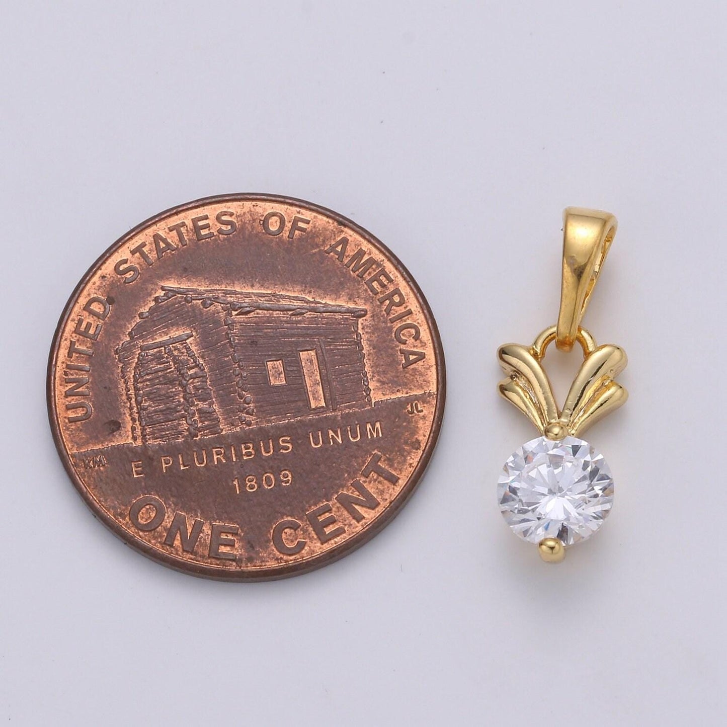 Solitaire 24k gold plated charm, v cz pendant ,single cubic mini pendant, dainty bracelet earring necklace charm, pdgf- 2101