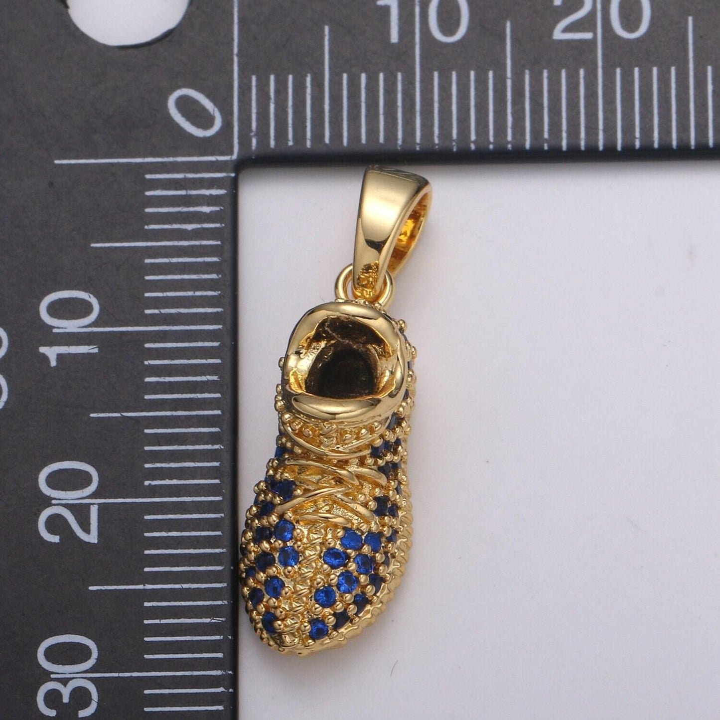 Dainty gold filled sneakers pendants h-248 - h-249