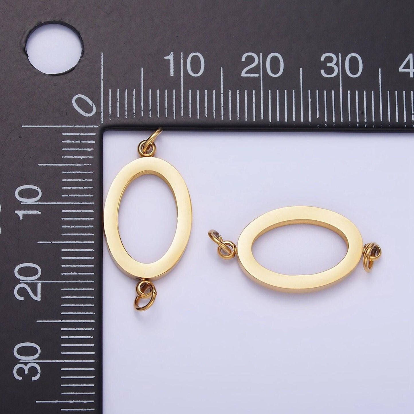 Stainless steel open oval "0" minimalist bezel connector | g-359